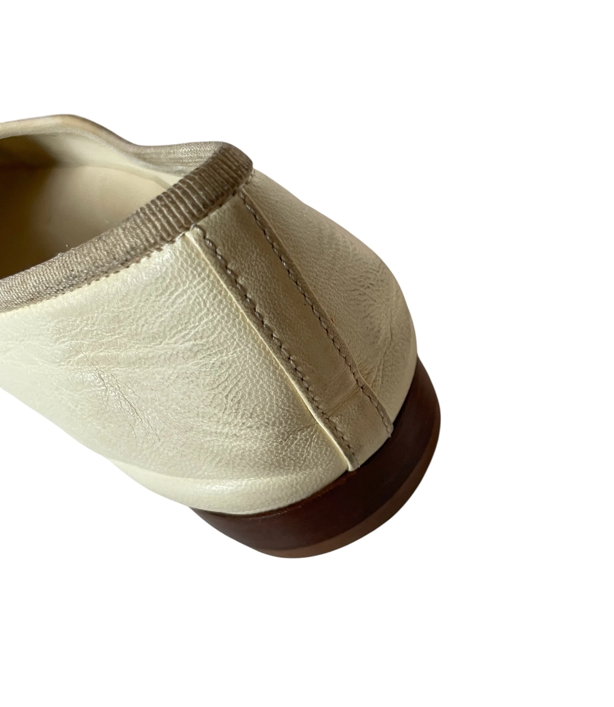Chanel Bi-color Beige Ballet Flats.11.JPG