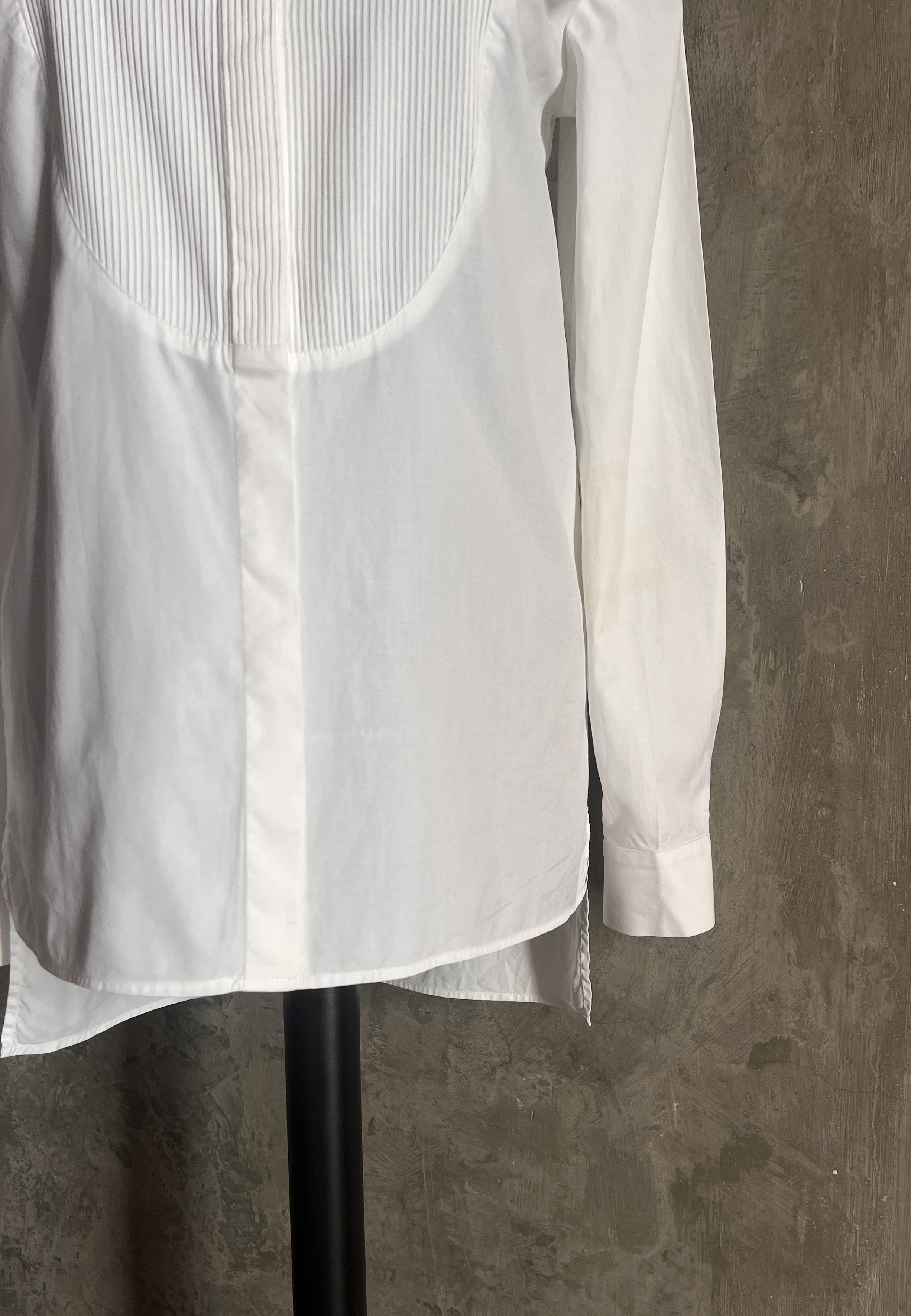 Raciltuxedoshirt2.jpg