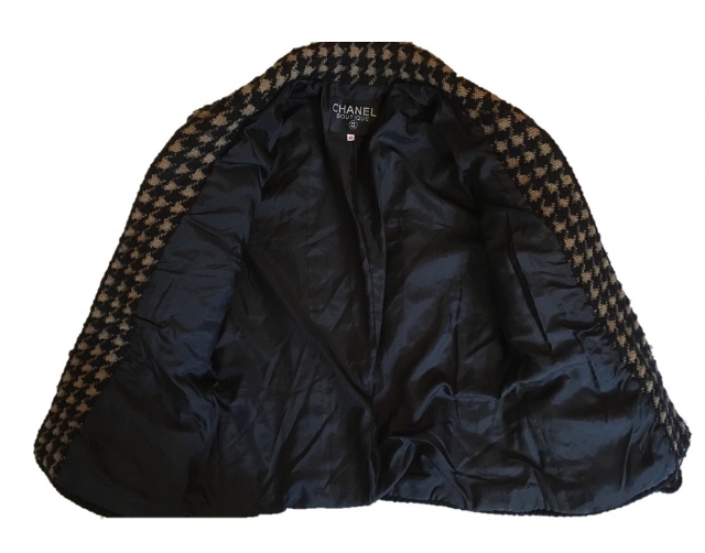 Chanel Tweed Jacket — Mia Luxury Vintage