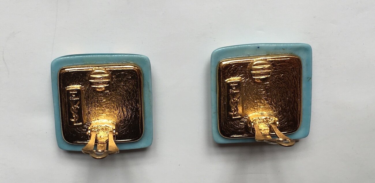 YSLSquaregold3.jpg