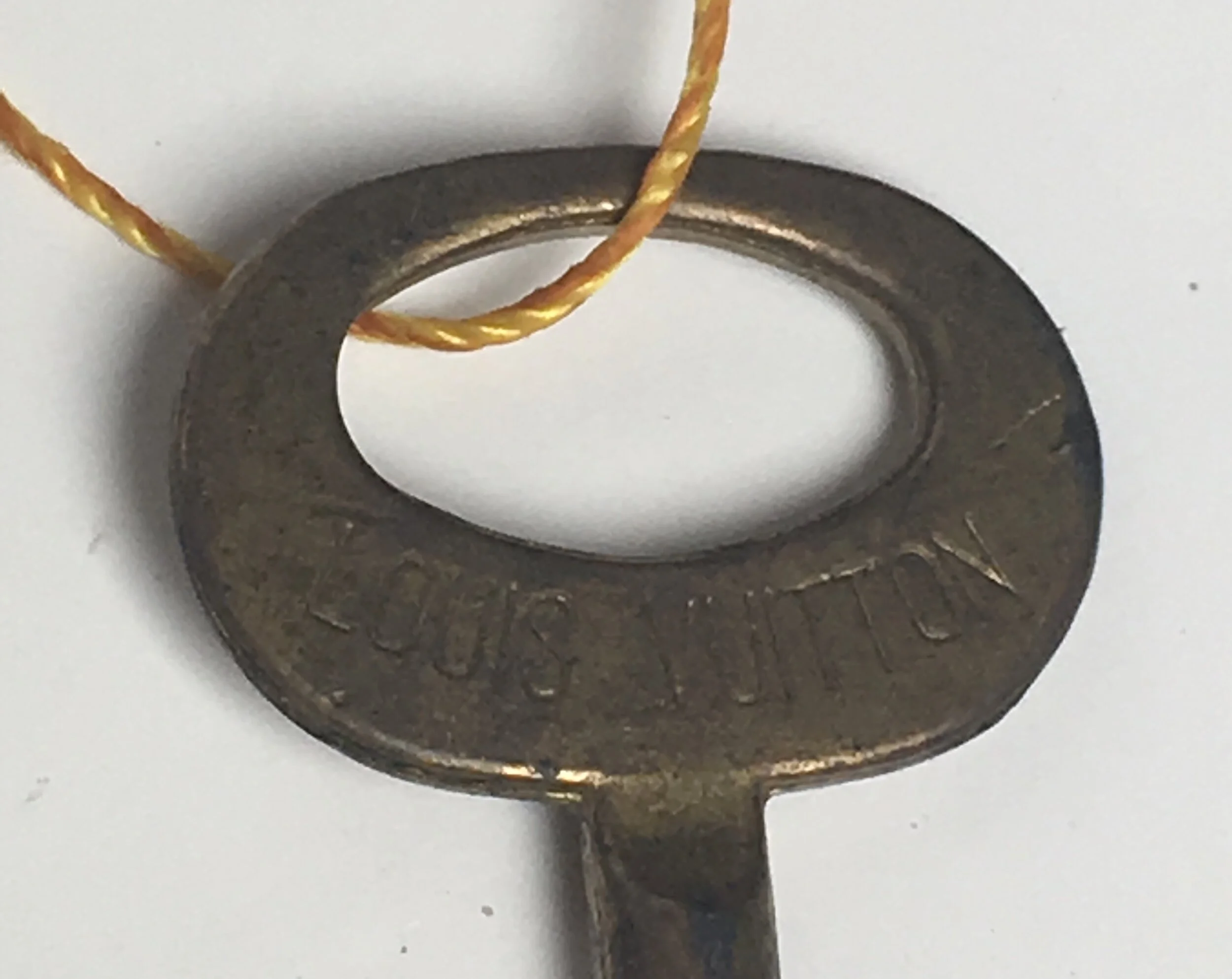 LVNecessaire20.jpg