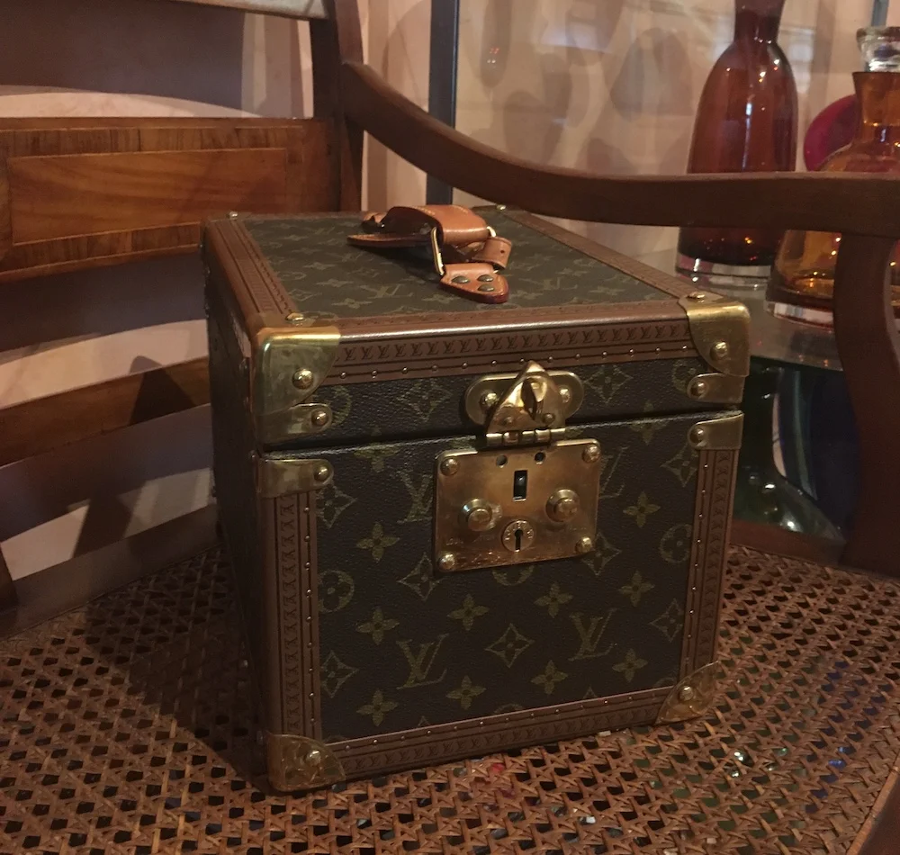 Louis Vuitton vintage beauty case
