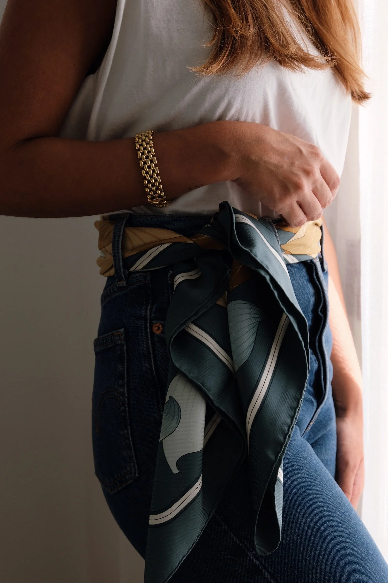 Hermès Vintage Carré "Fleurs de Lotus"