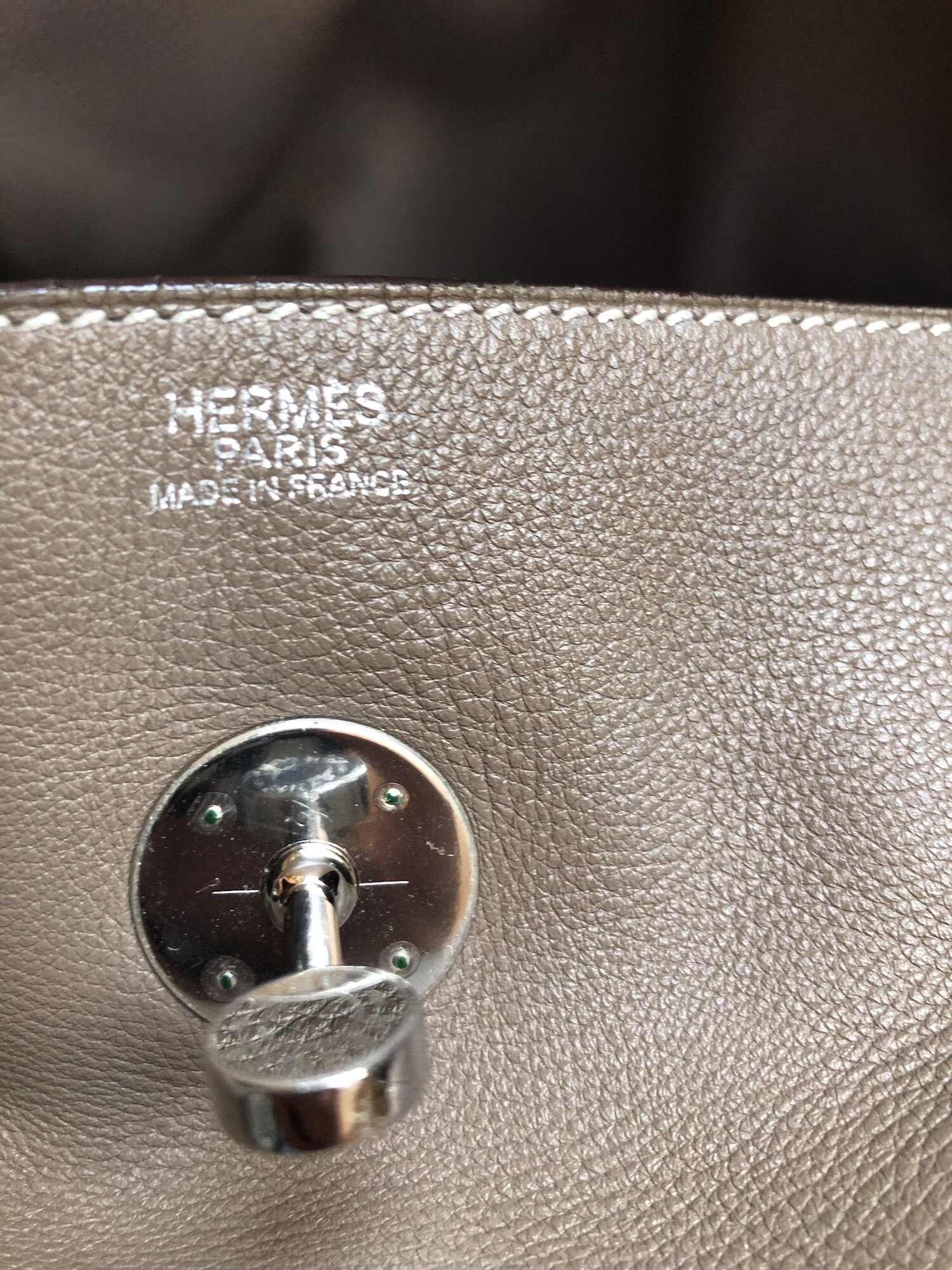 Hermès Lindy 30 — Mia Luxury Vintage