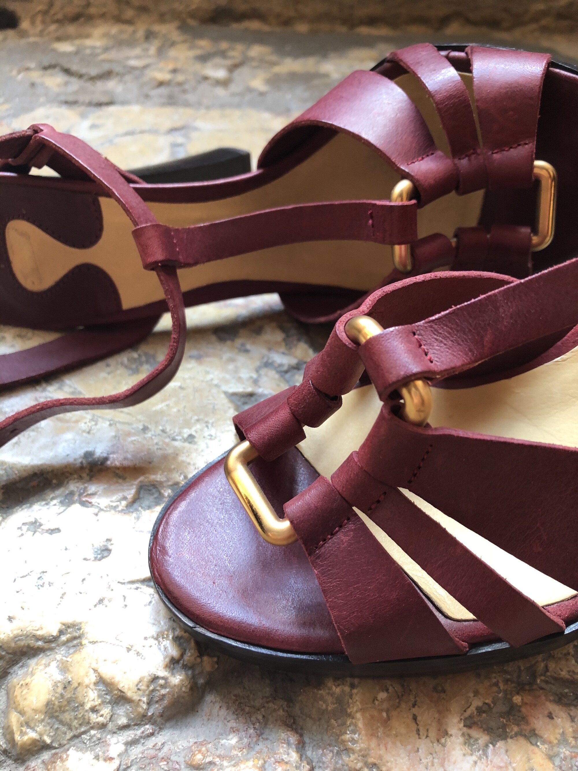 Chloé Burgundy Leather Sandals