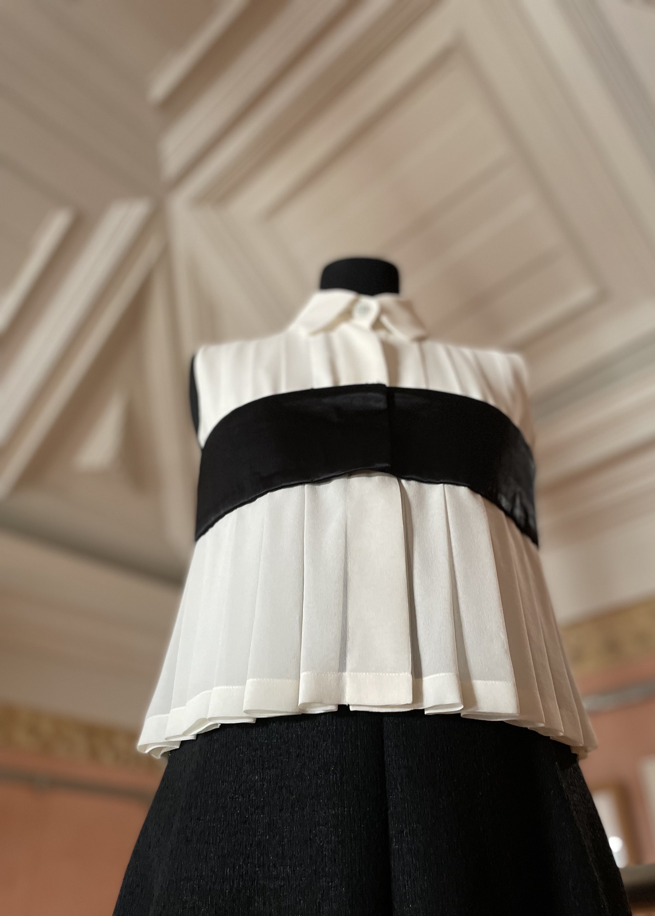 Chanel Spring 2009 Black &amp; White Dress