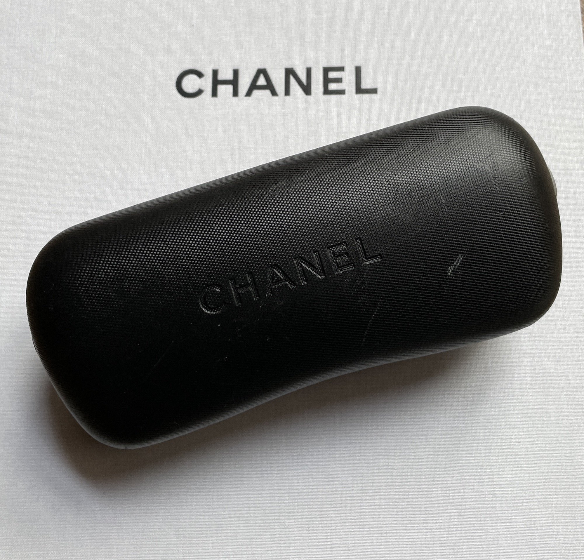 Rare Authentic Chanel Oversized Leather CC Cat Eye Sunglasses Chanel Acetate Tweed CC Cat Eye Sunglasses 71550A Black  main image 4