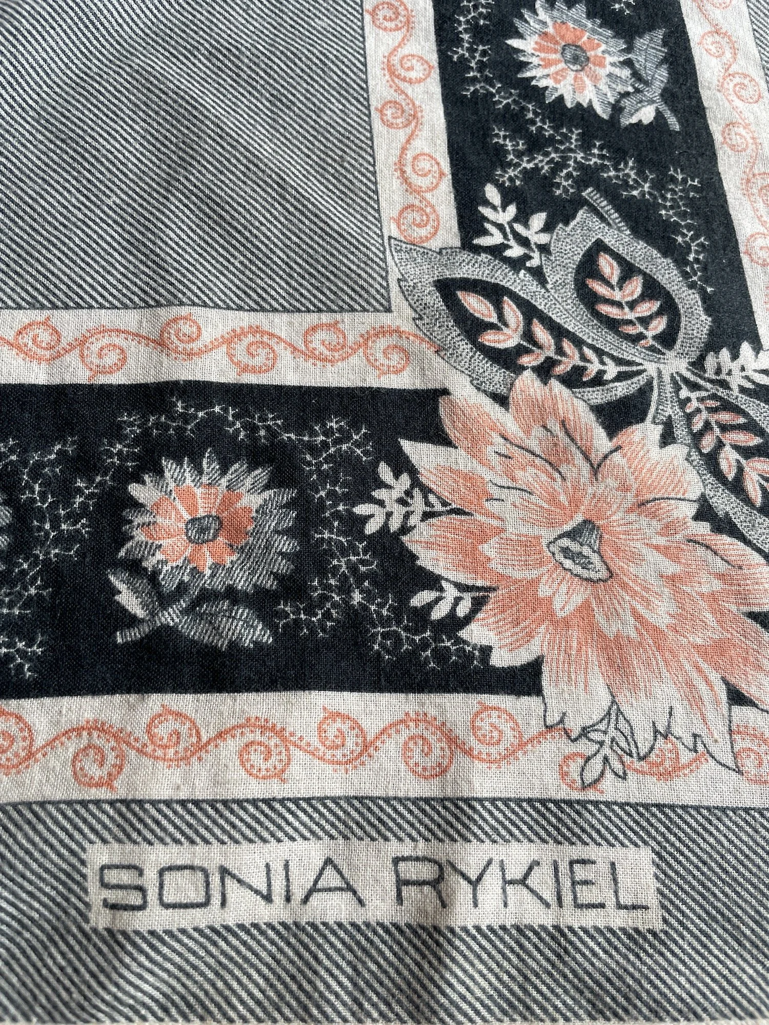 ★送料無料★✨SONIA RYKIEL　マーガレット フラワー 花柄 ジャケット 楽天市場】（完売しました）リバティプリント 輸入 イタリア製