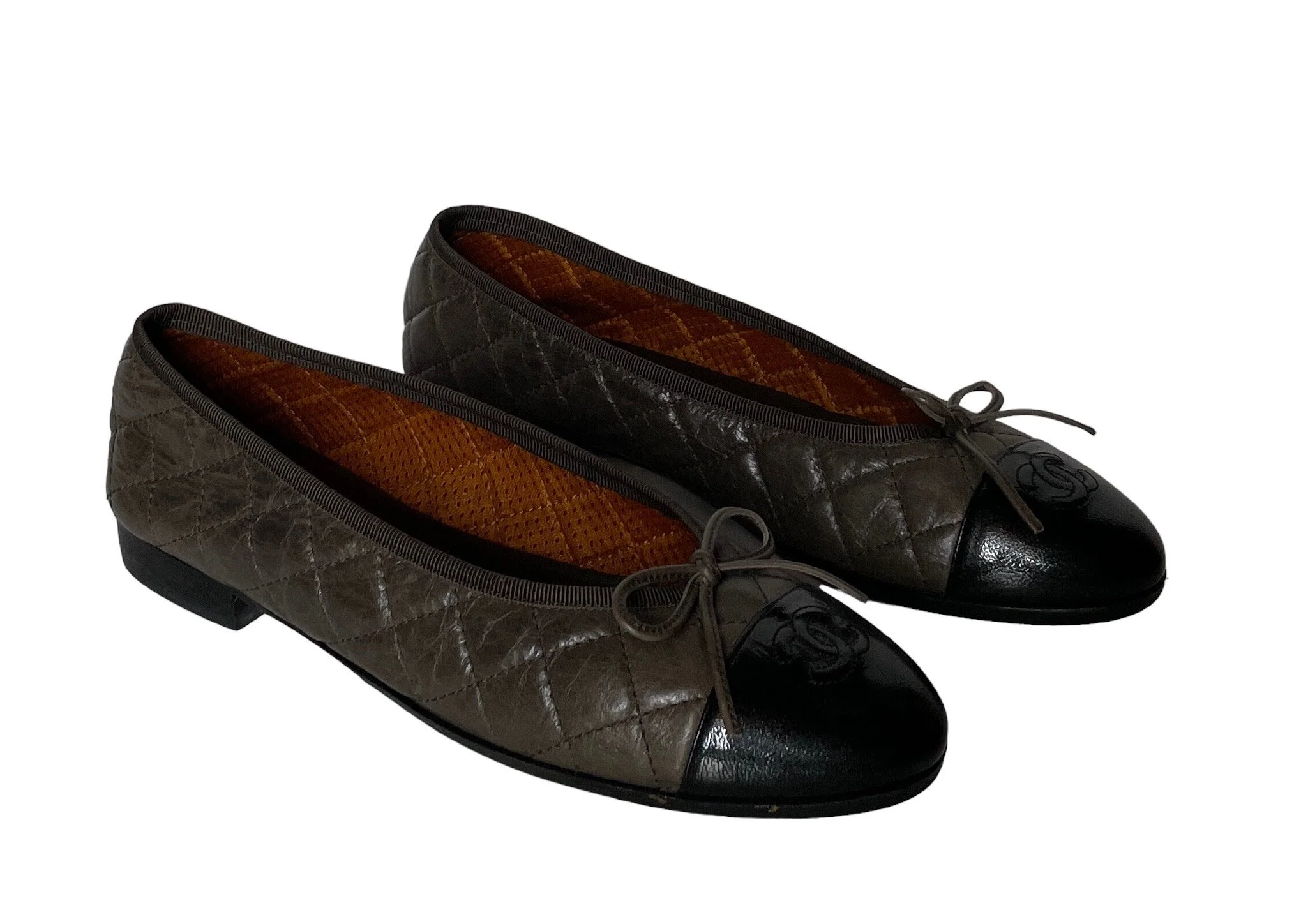 Chanelflatgrey1.JPG