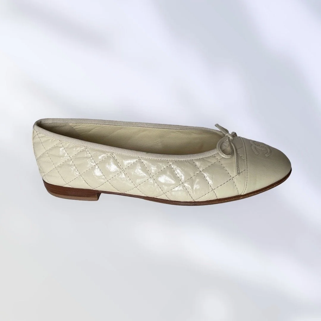 Chanel Quilted Ivory Flats