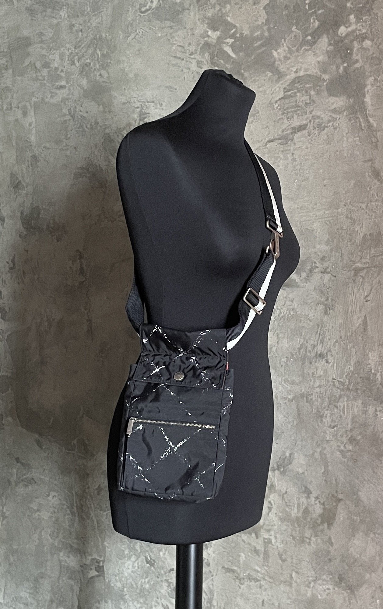 Chanel Vintage Crossbody