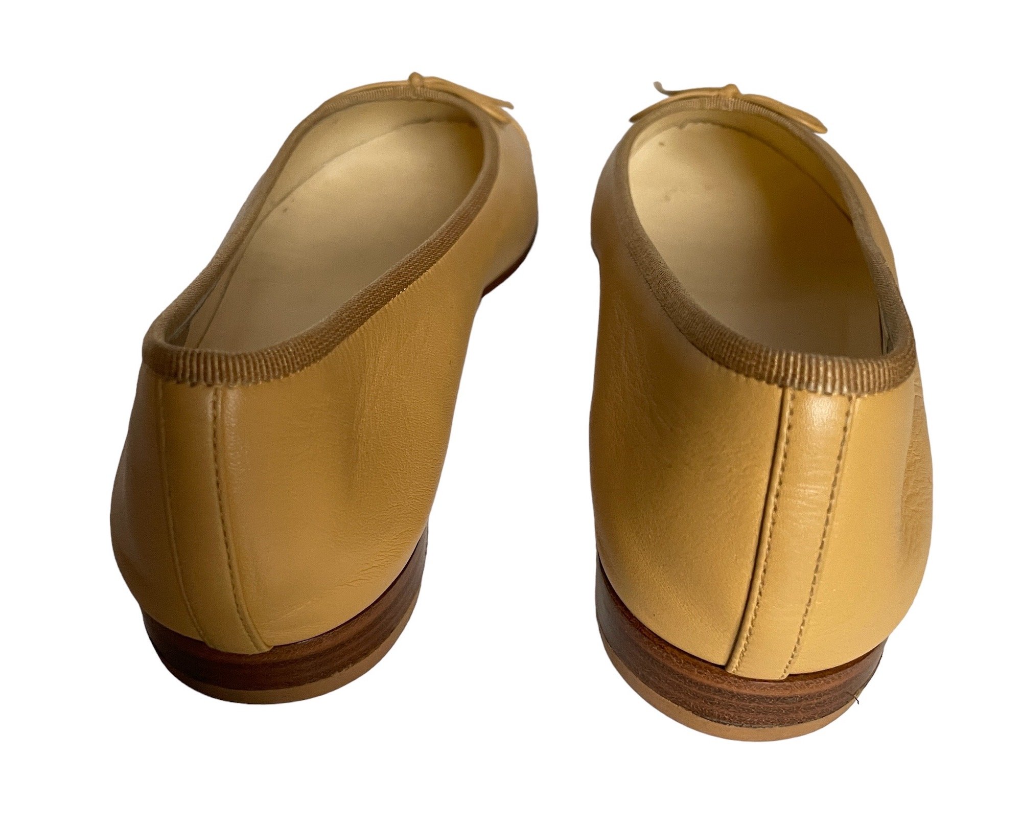 Chanelflatsbeige12.JPG