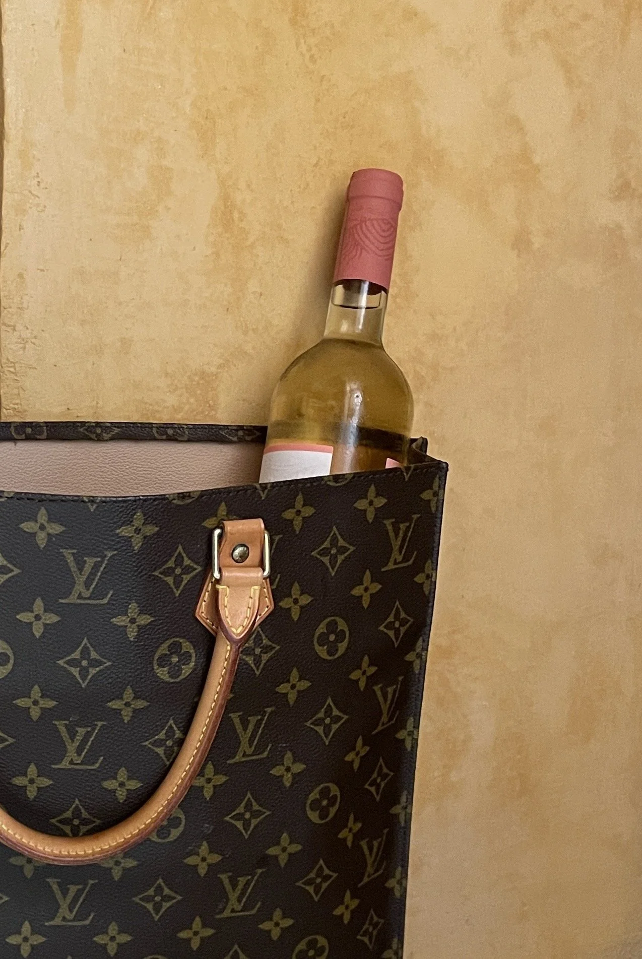 Louis Vuitton Monogram Sac Plat