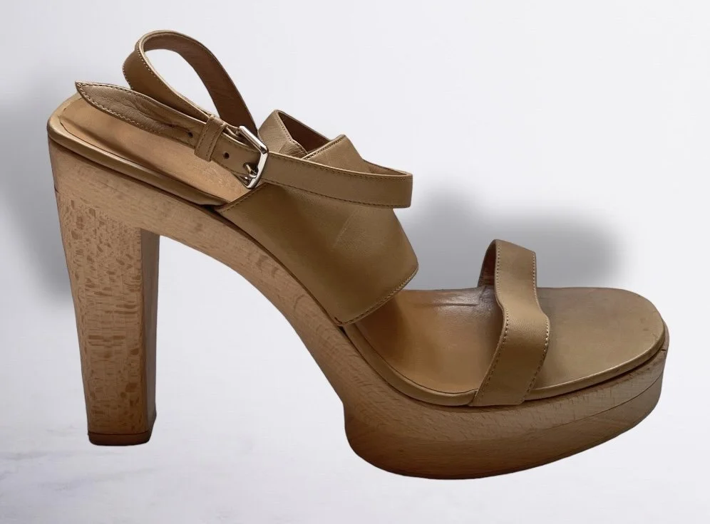 Hermès Evelyne Leather & wood Heels