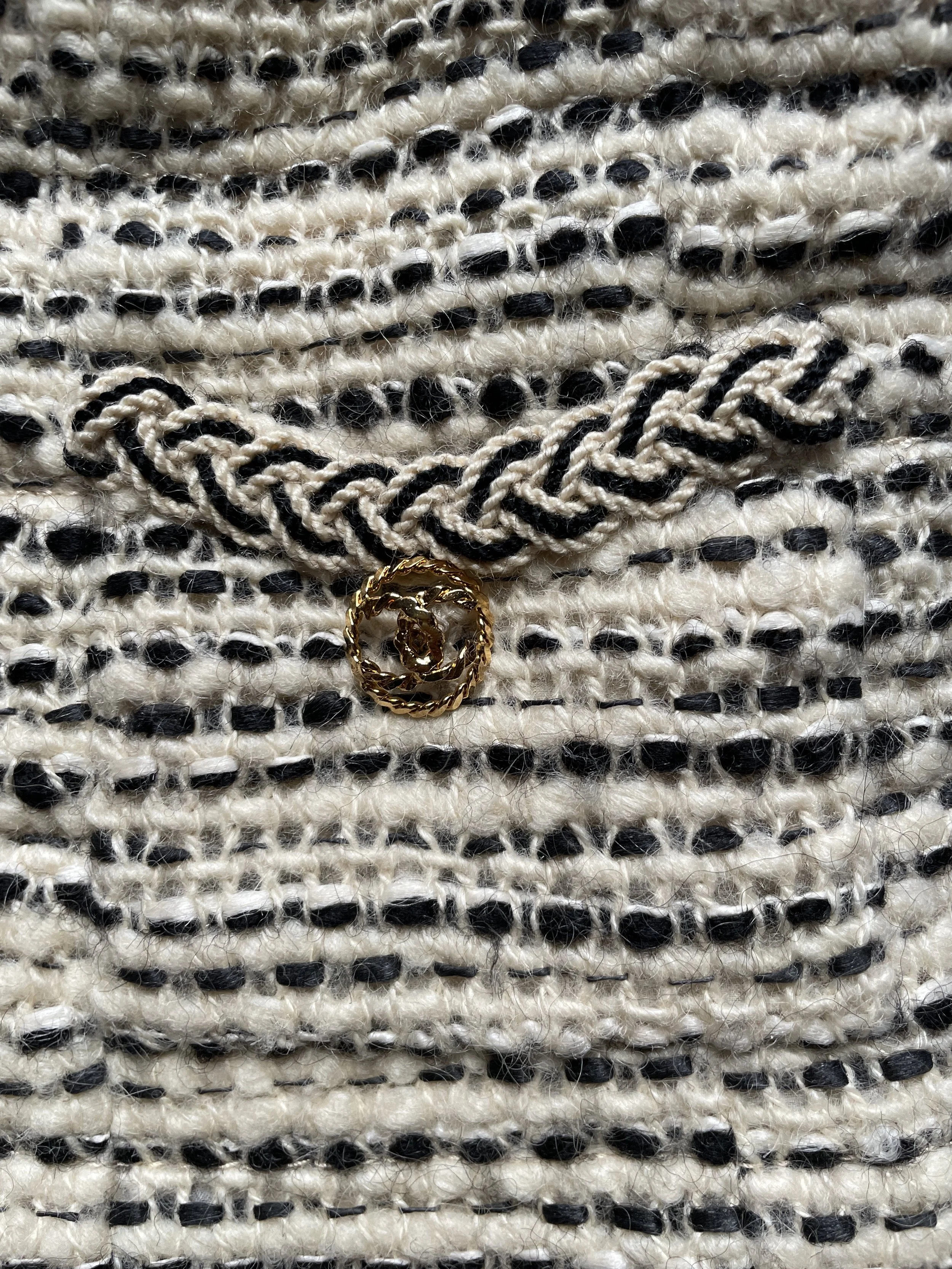 Chanelvest14.JPG