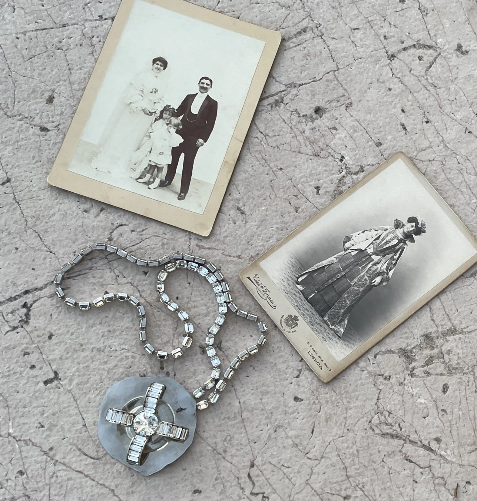 Cèline Long Rhinestones Necklace