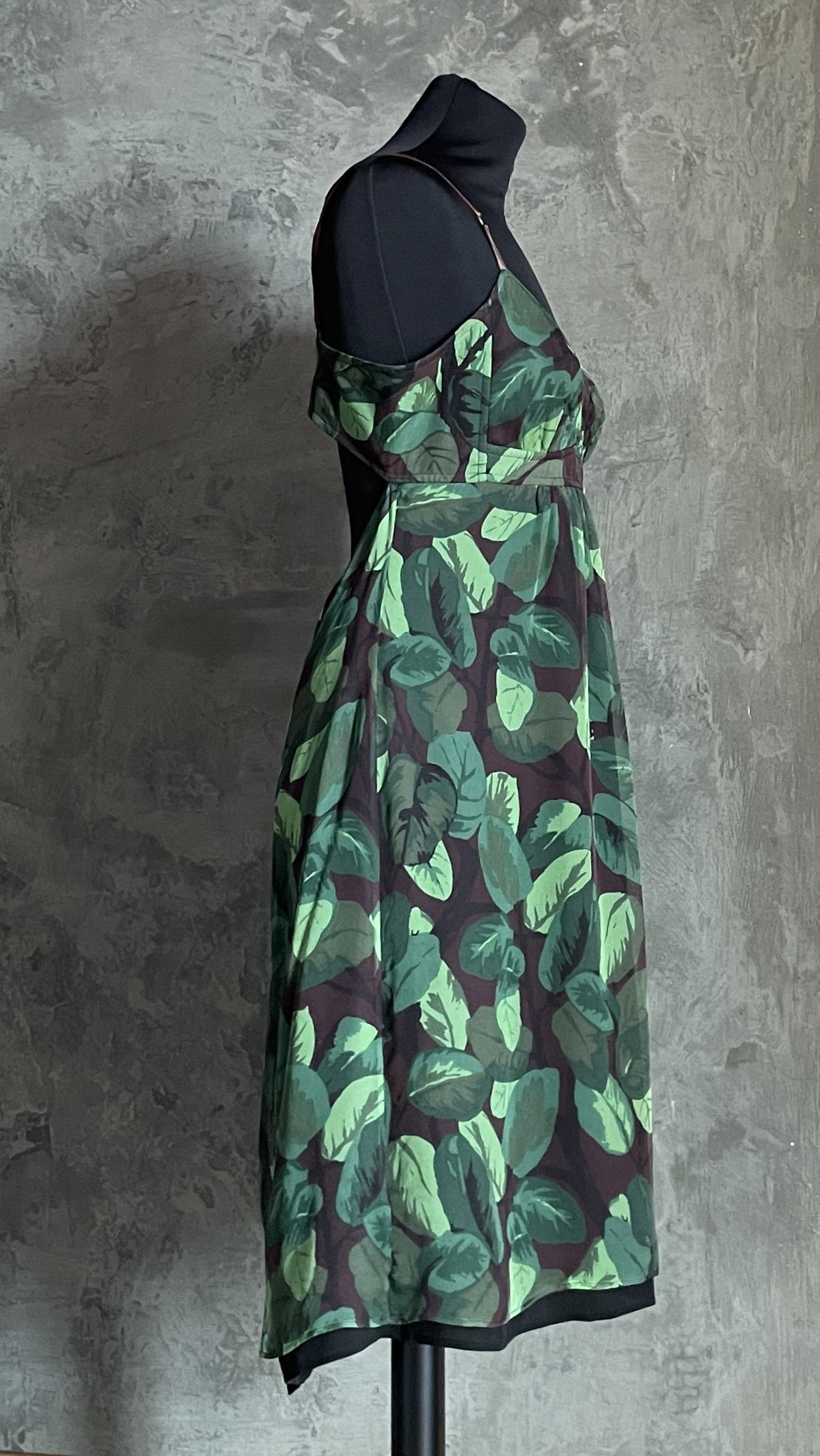 dolce and gabbana green leaf dress & printed silk chiffon slip from Spring-Summer 1997 — Mia Luxury Vintage toddler dress