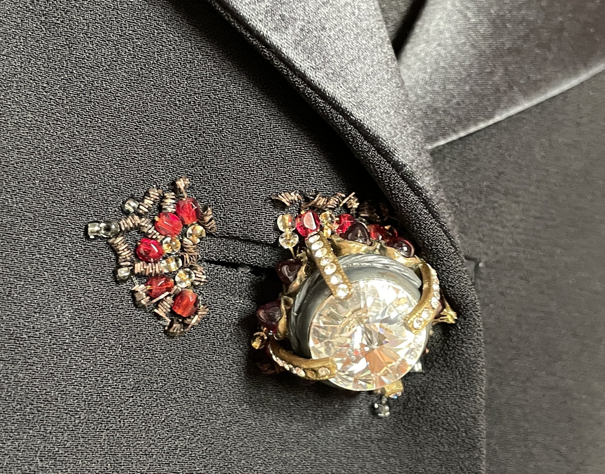 未使用✨ GIANFRANCO FERRE 　ヴァージンウールセットアップ　金釦 Gianfranco Ferré vintage black blazer with satin lape — Mia