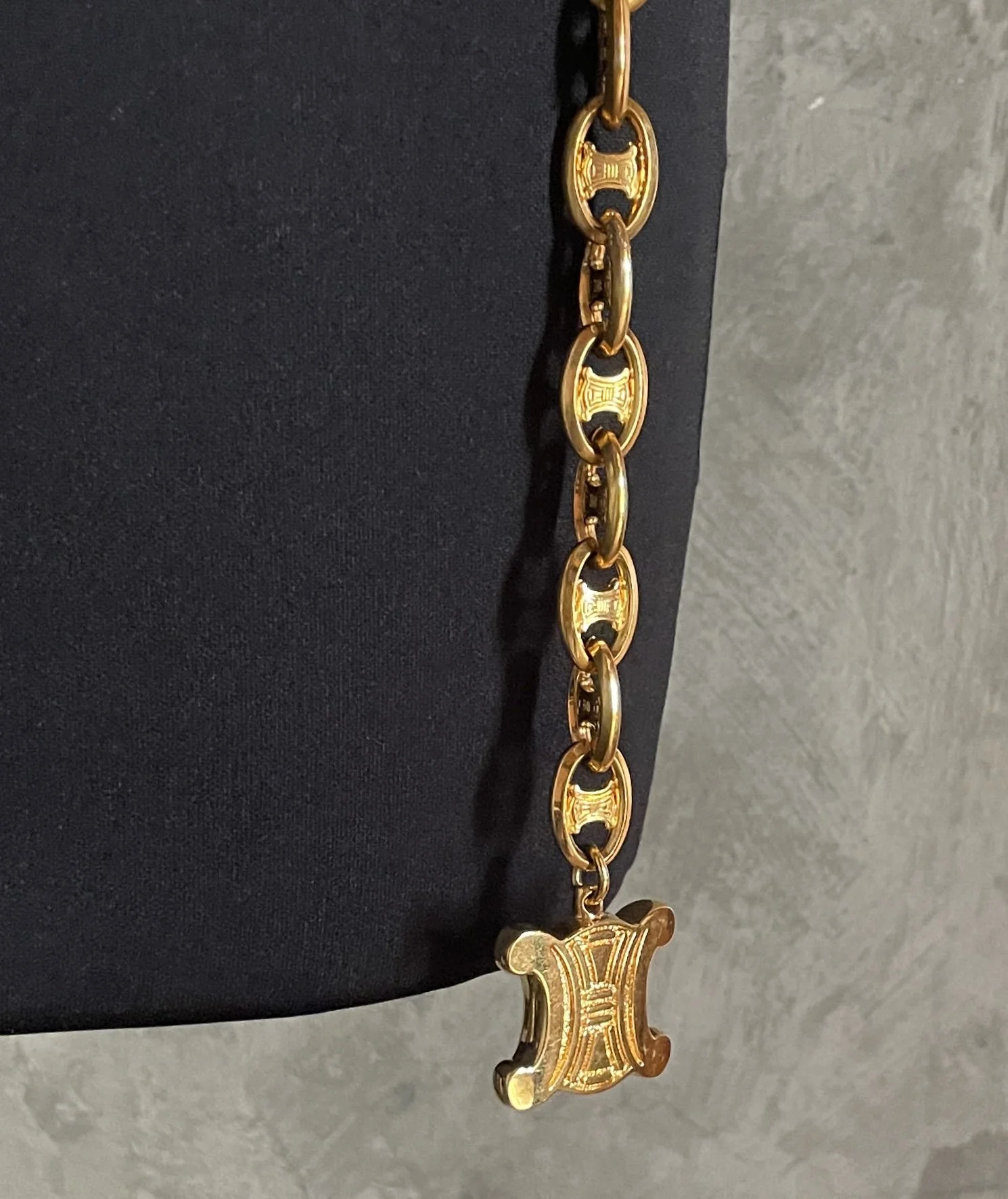 Celine black gold chain belt CELINE #chainbelt #celinebelt #black size 70 ??? main image 3