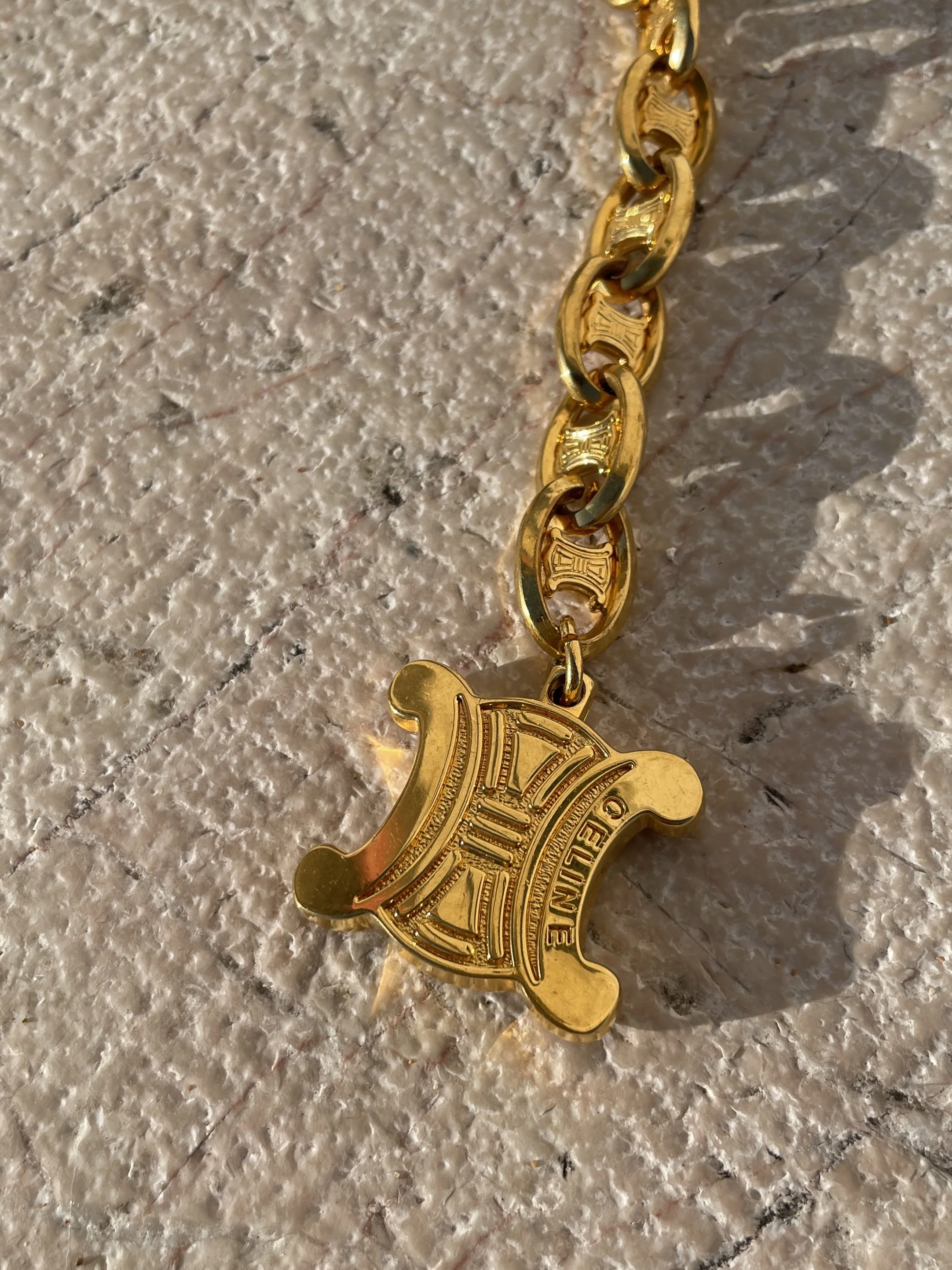 Vintage 1990s Triomphe Celine chain belt. You can also wear it as a necklace! Céline Vintage Arch de Triomphe Chain Belt with Iconic  main image 2