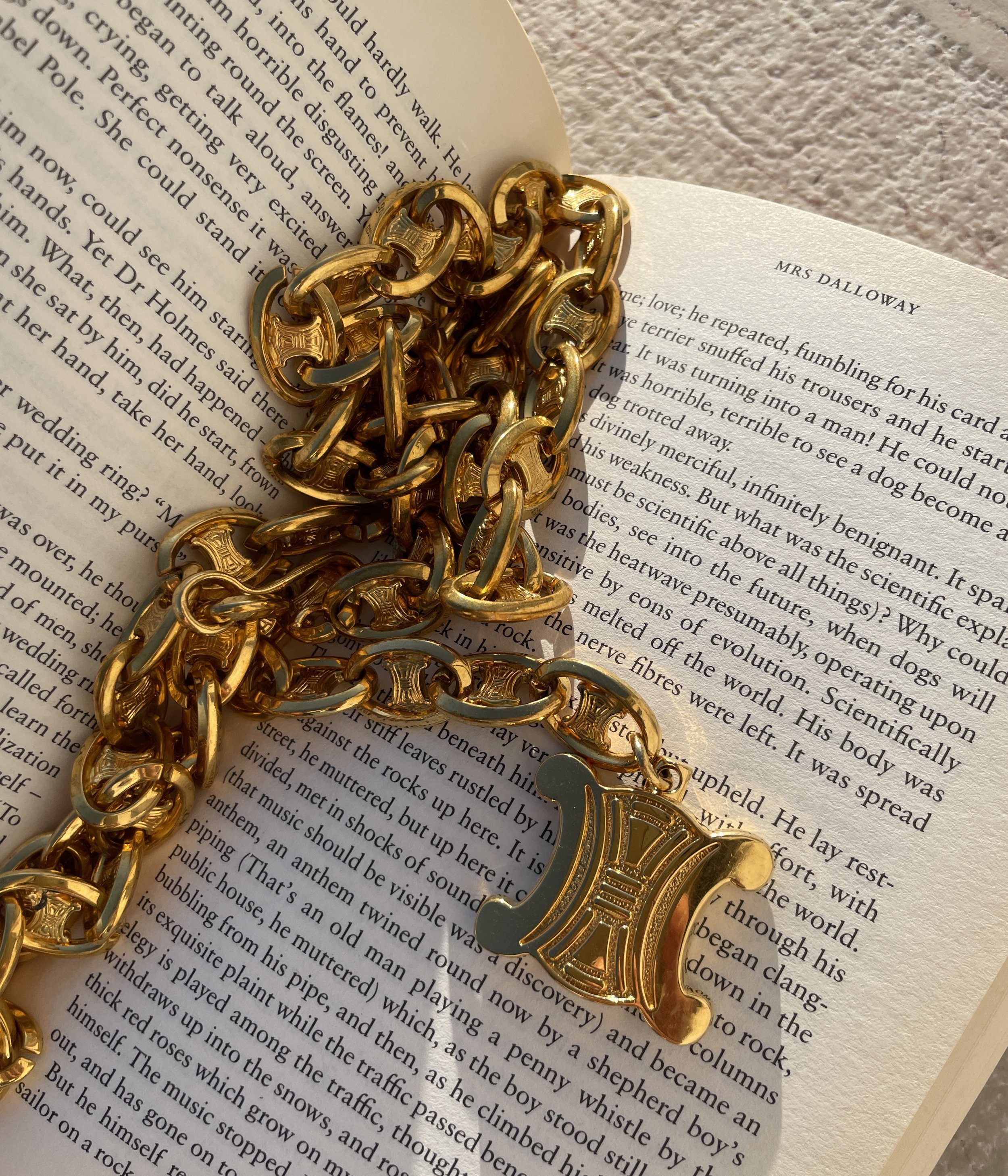 Céline Vintage Arch de Triomphe Chain Belt with Iconic 