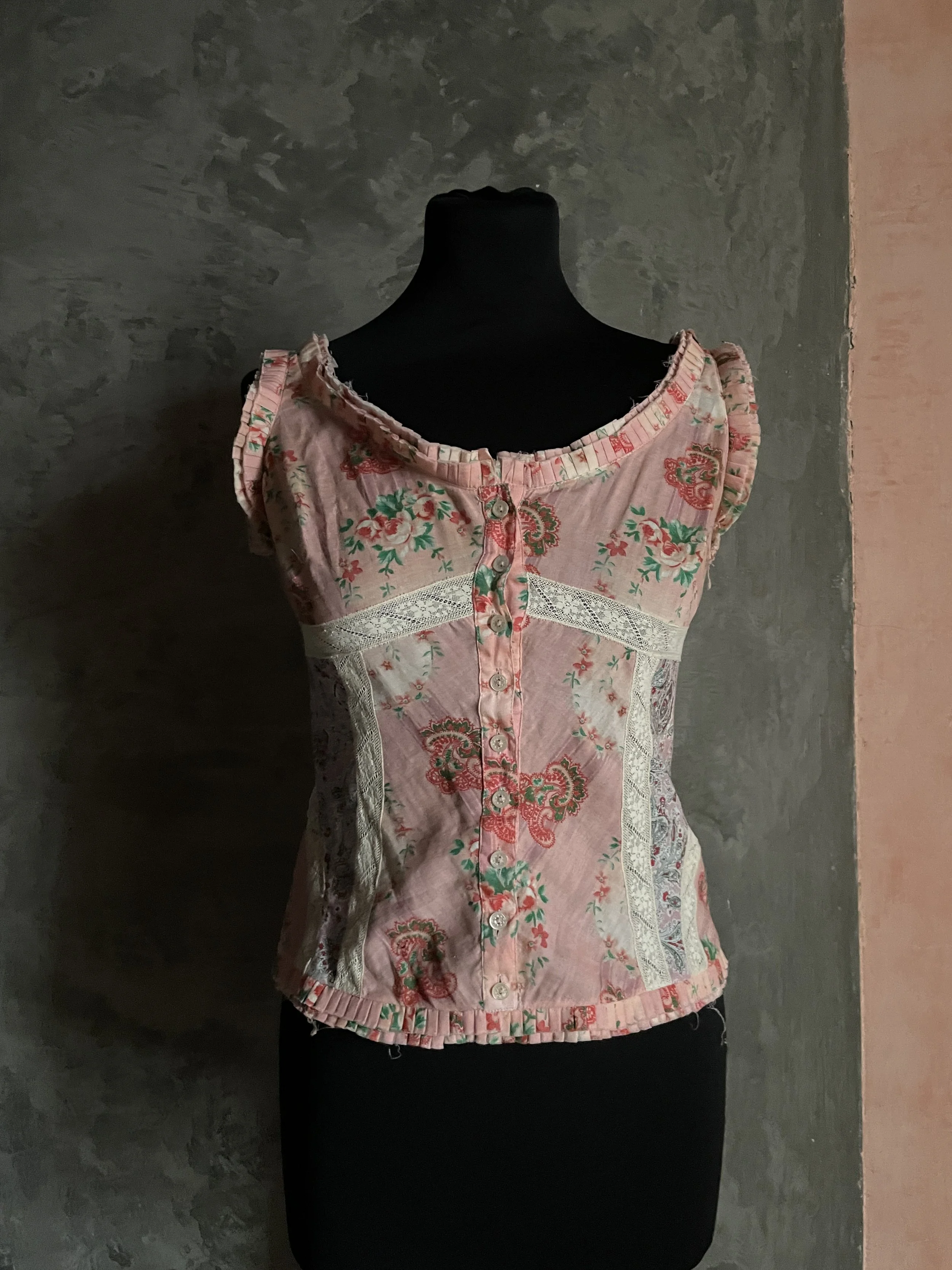 McQueenfloral6.JPG