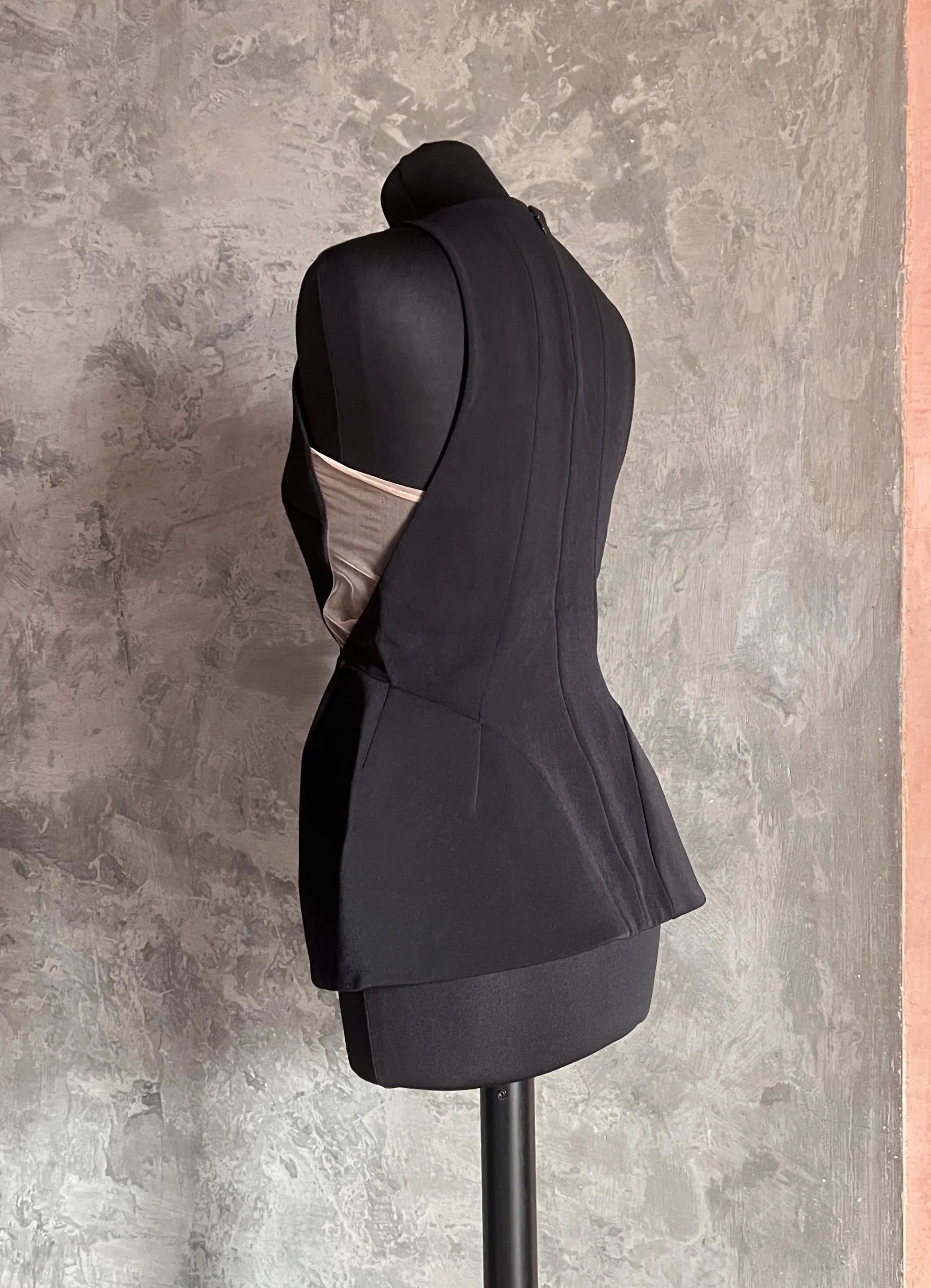 Stella McCartney Pre-Fall 2012 Sleeveless Peplum Top