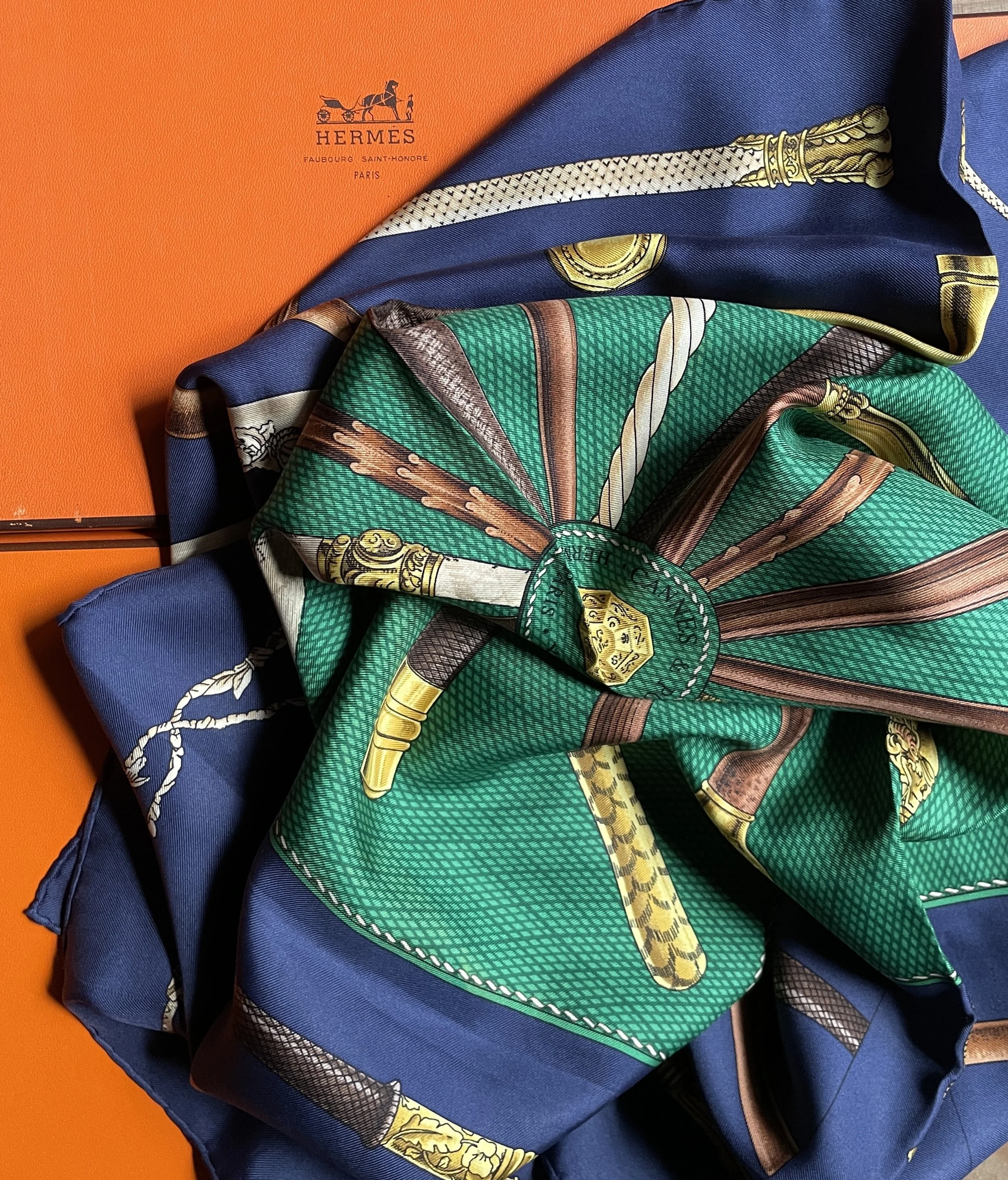 Hermès Vintage Carré “Cannes et Pommeaux”