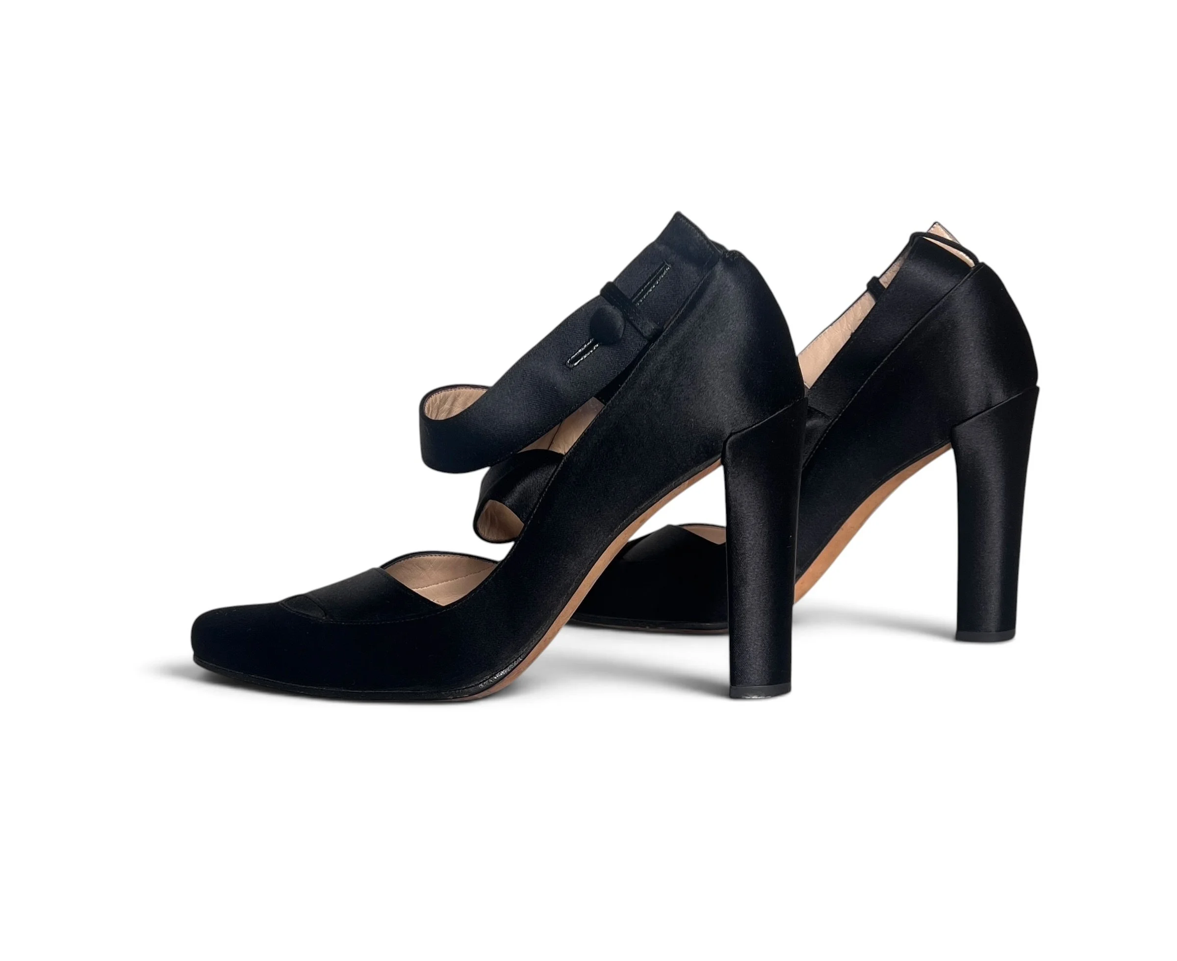 Gucci by Tom Ford FW 2001 black Satin Ballerina Pumps