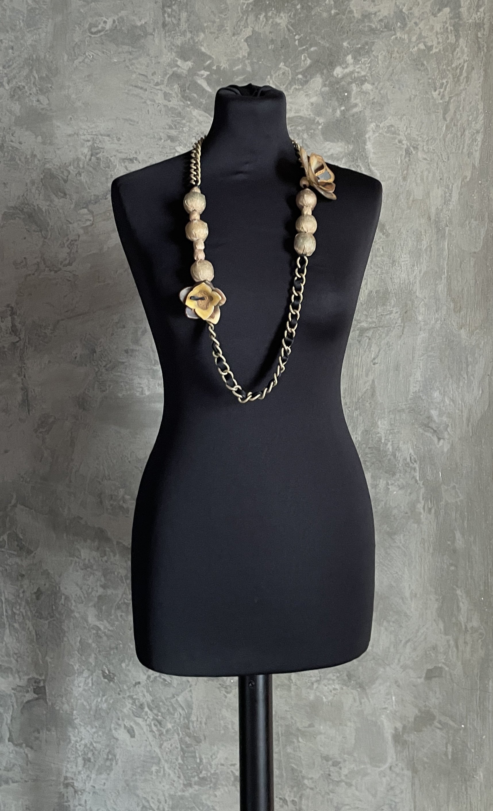 Marni Vintage Belt/Necklace with Acrylic Flowers