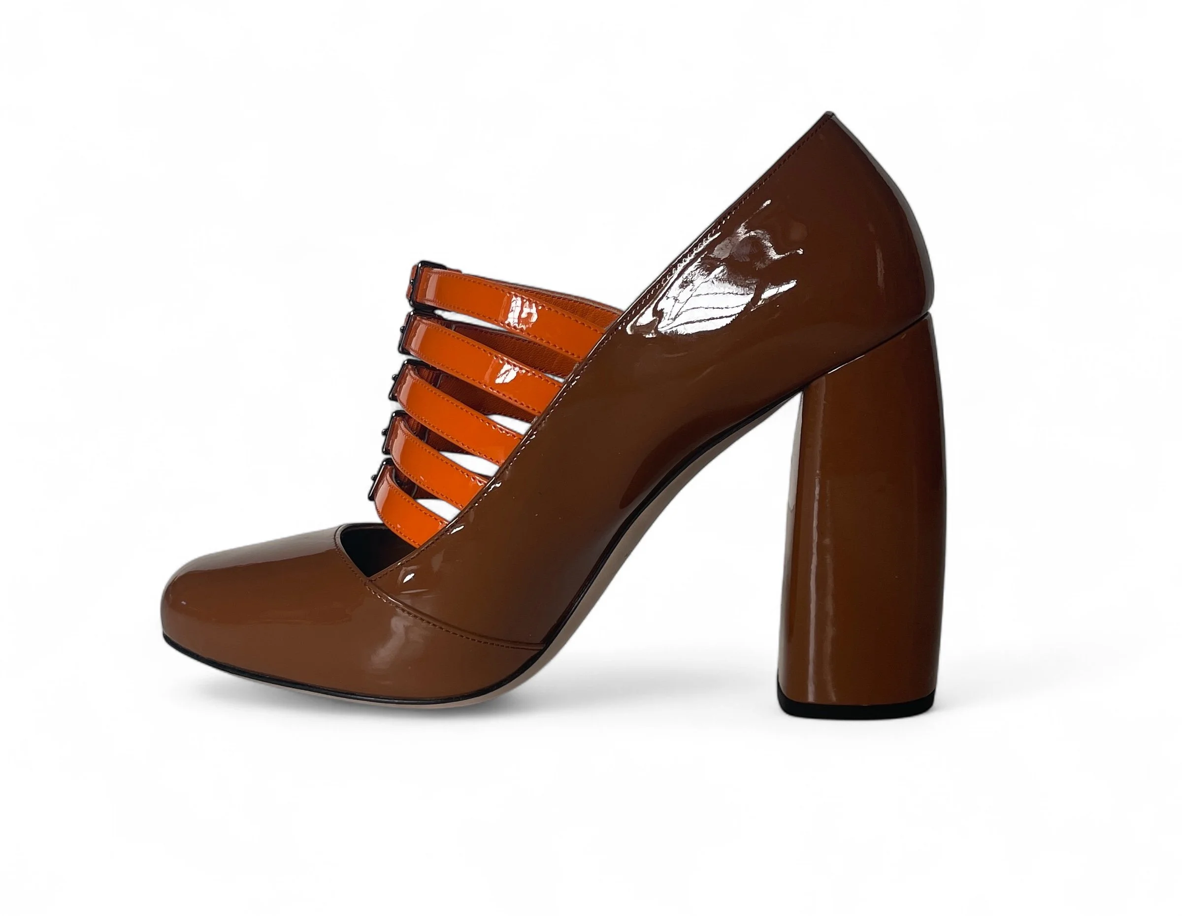 Miu Miu FW 2015 Patent Leather Pumps — Mia Luxury Vintage