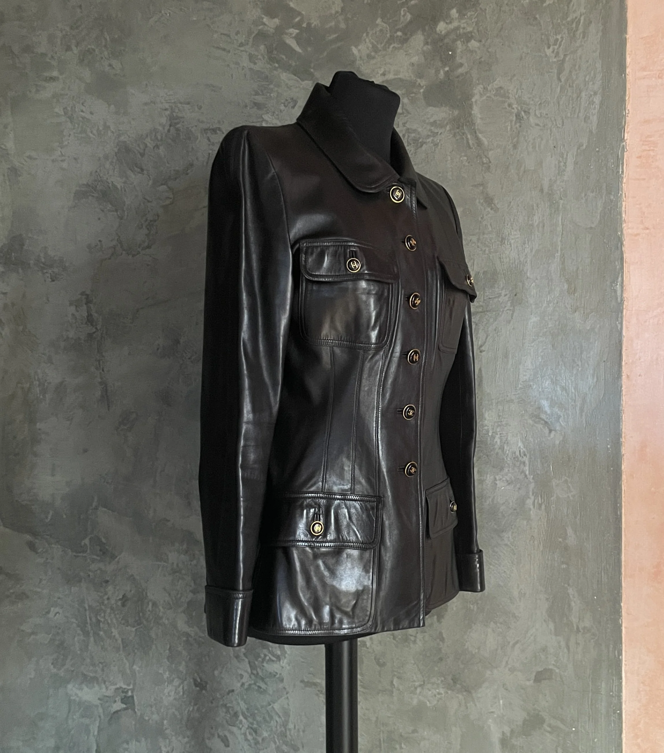 Chanelleatherjacket6.jpg