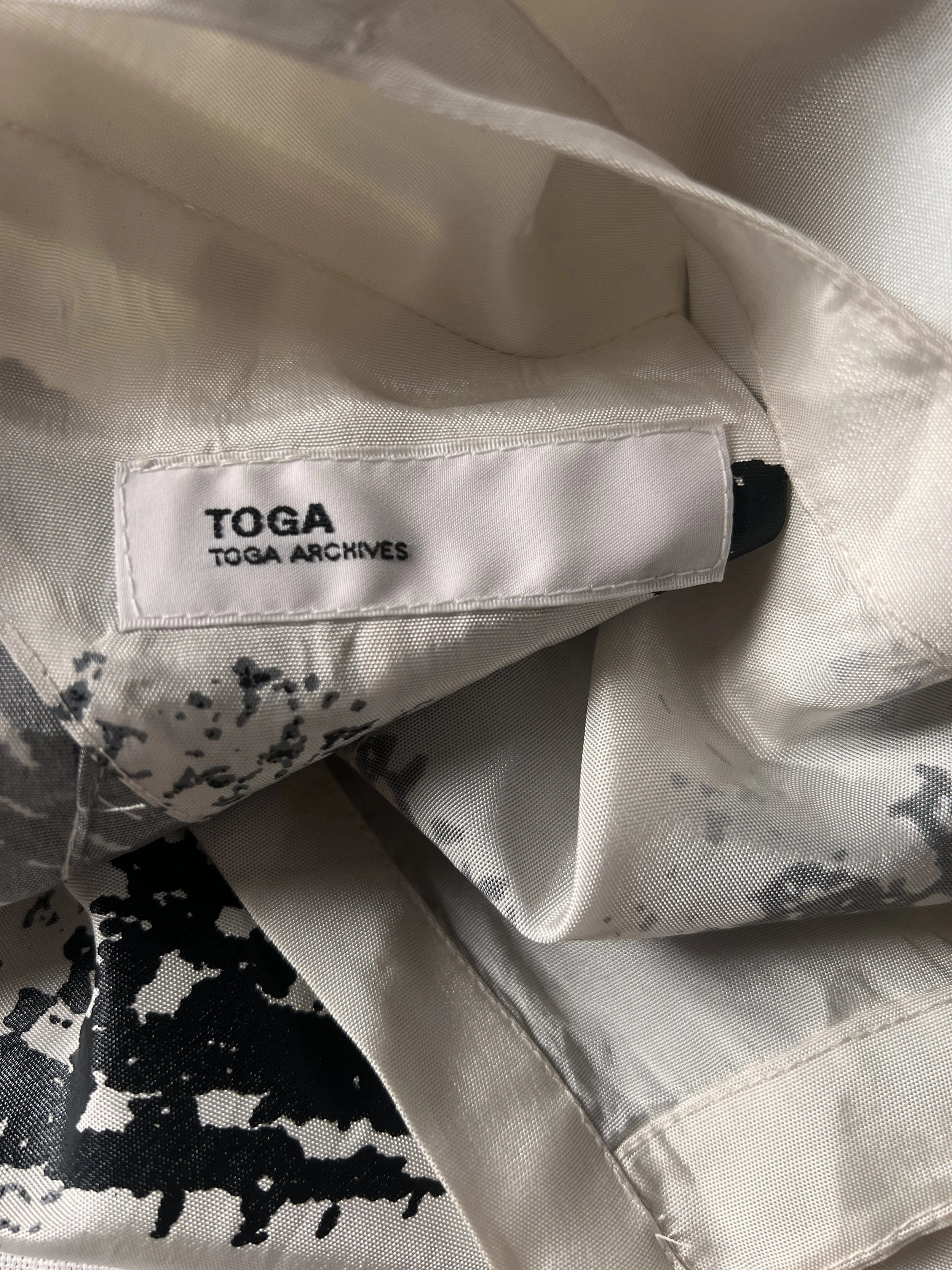 Togaarchivesdress15.JPG