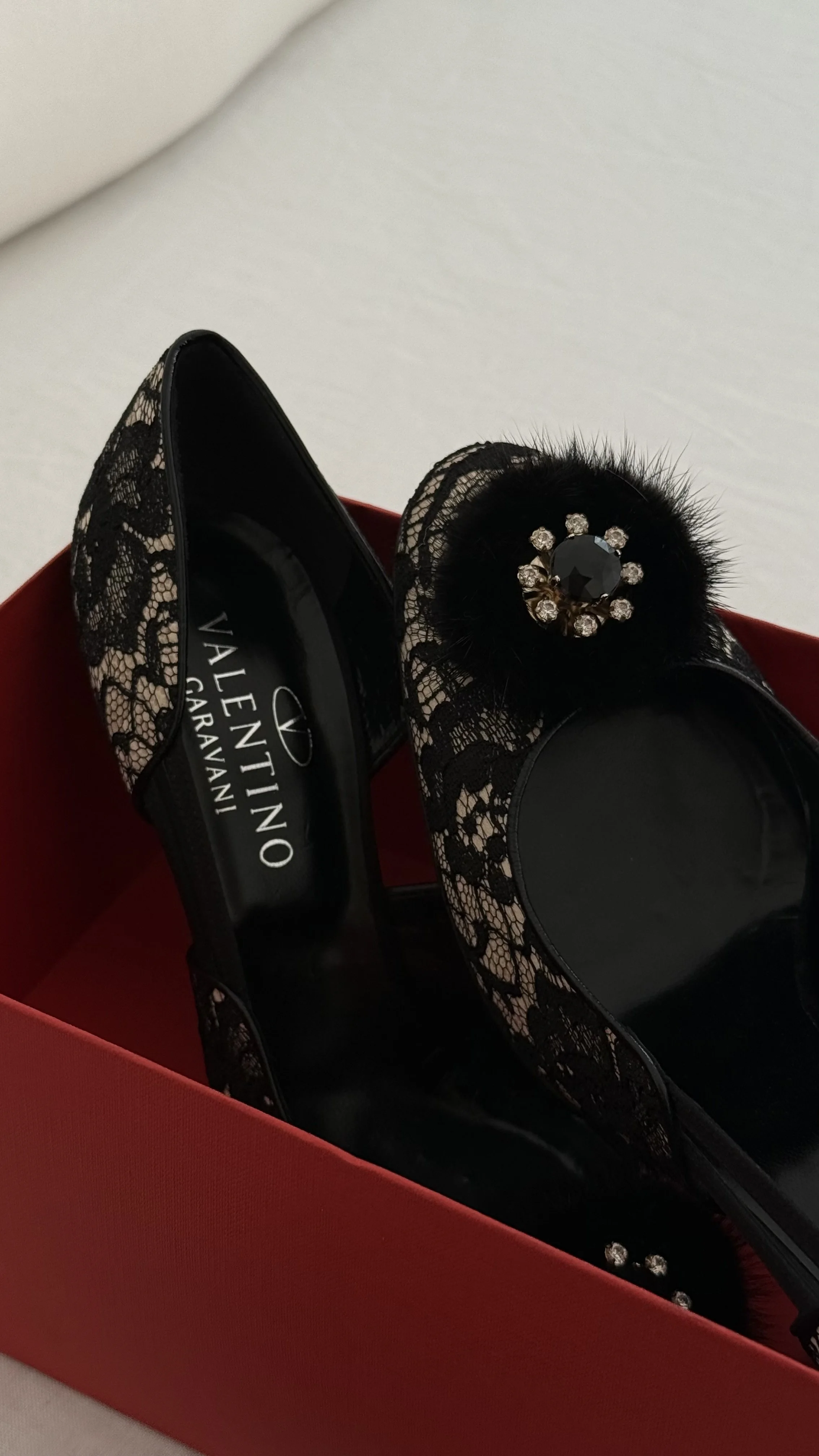 Valentino Garavani Lace Pumps