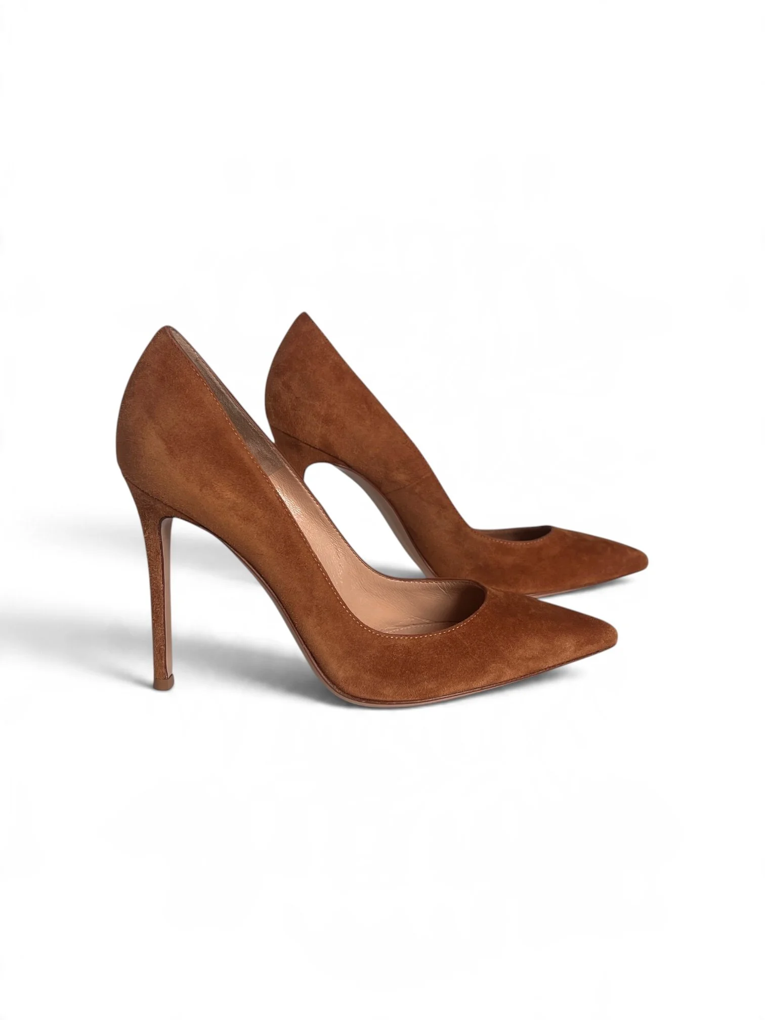 Gianvito Rossi 105 Camel Suede Pumps