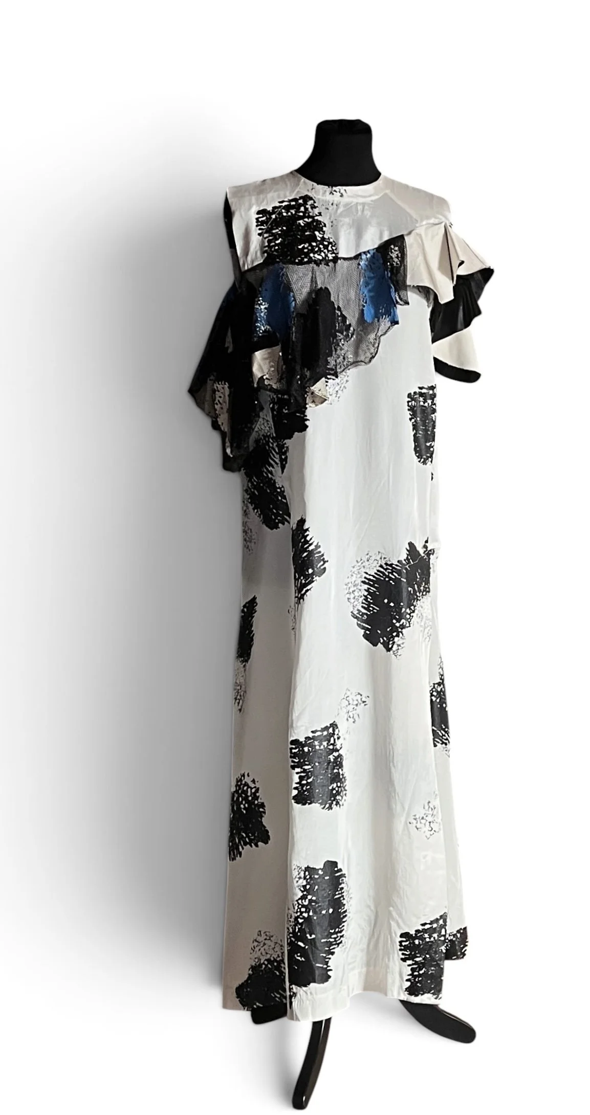 Togaarchivesdress1.jpg