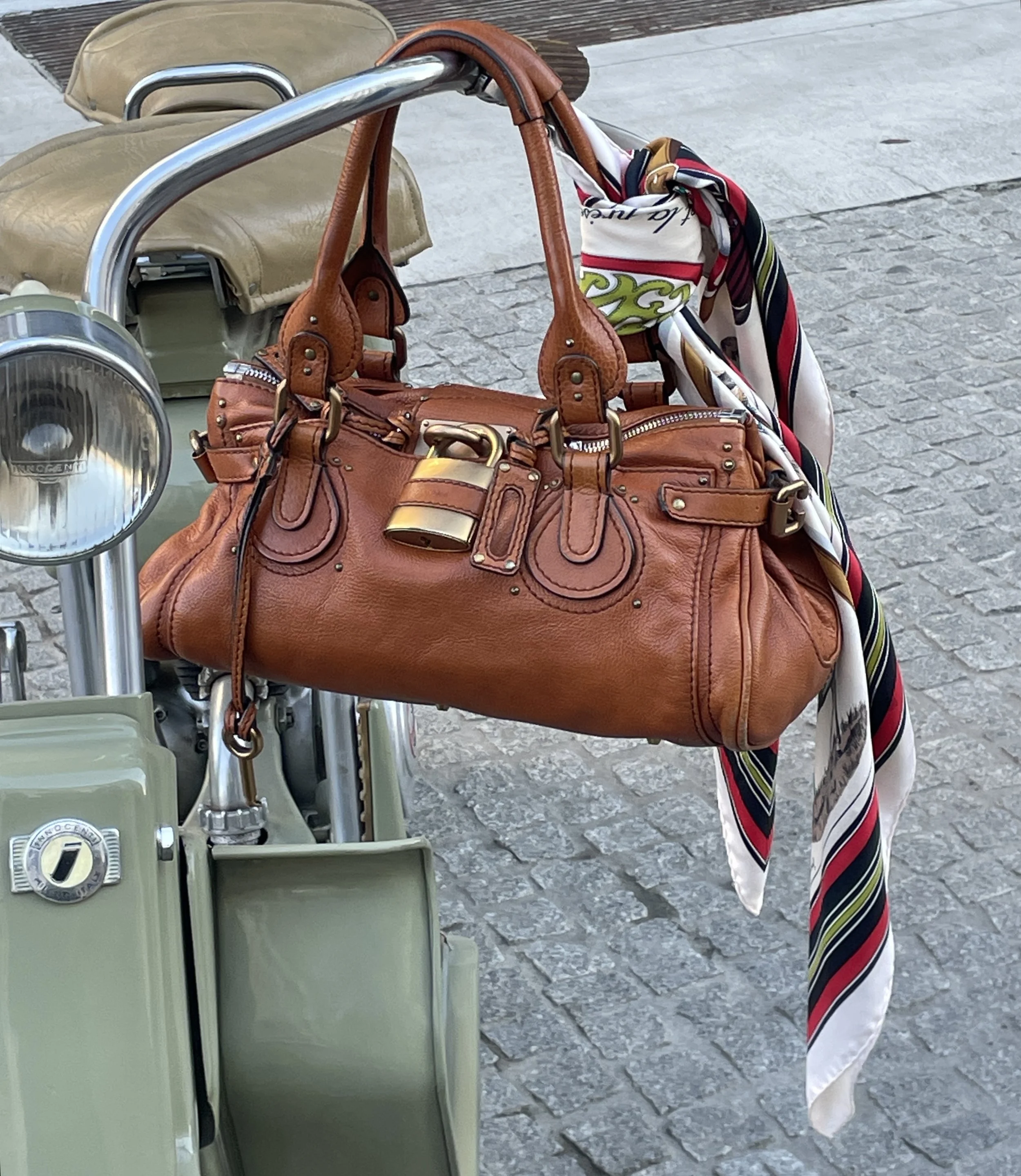 Chloé Vintage Paddington Handbag