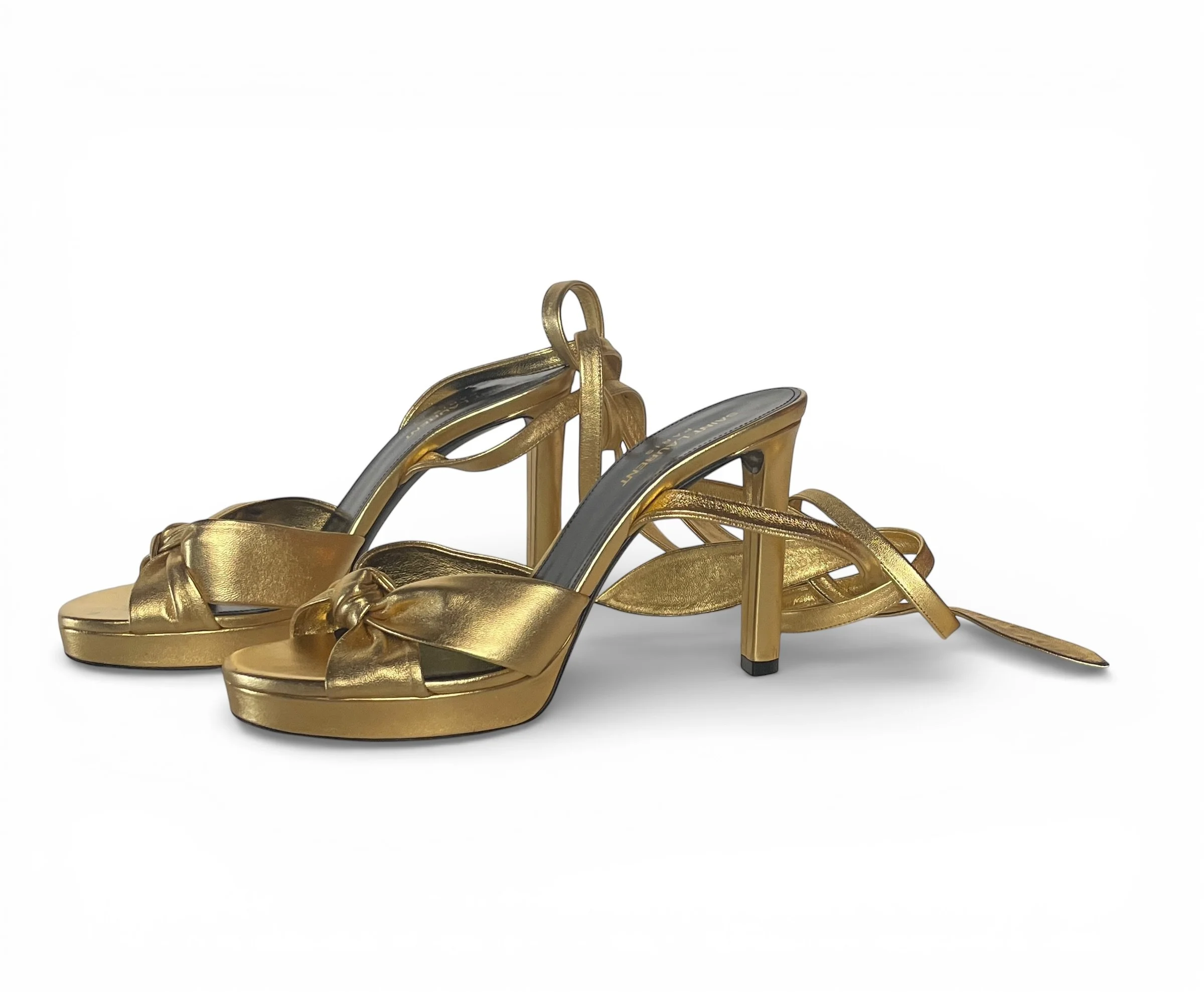 SaintLaurentgoldpumps12.jpg