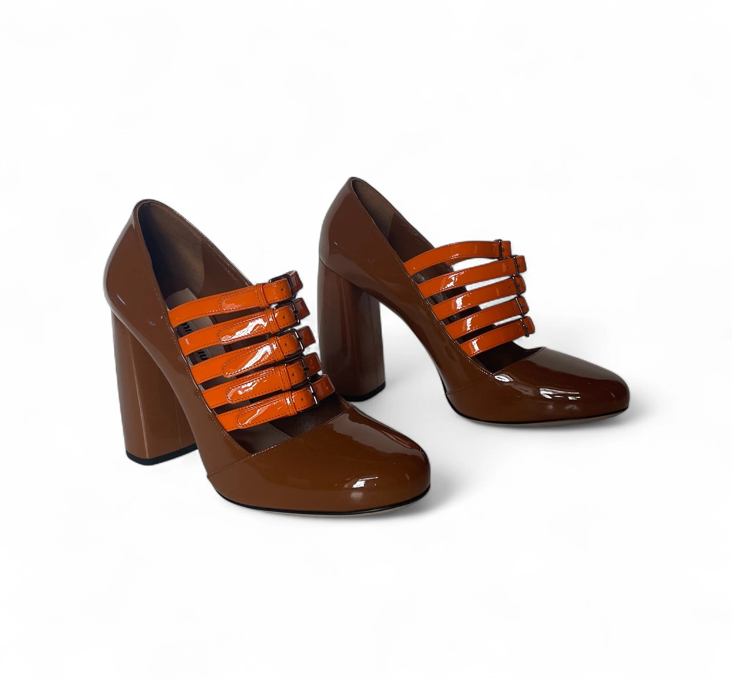 靴 Archive Miu Miu 2015 patent heels Archive Miu Miu 2015 patent heels - メルカリ