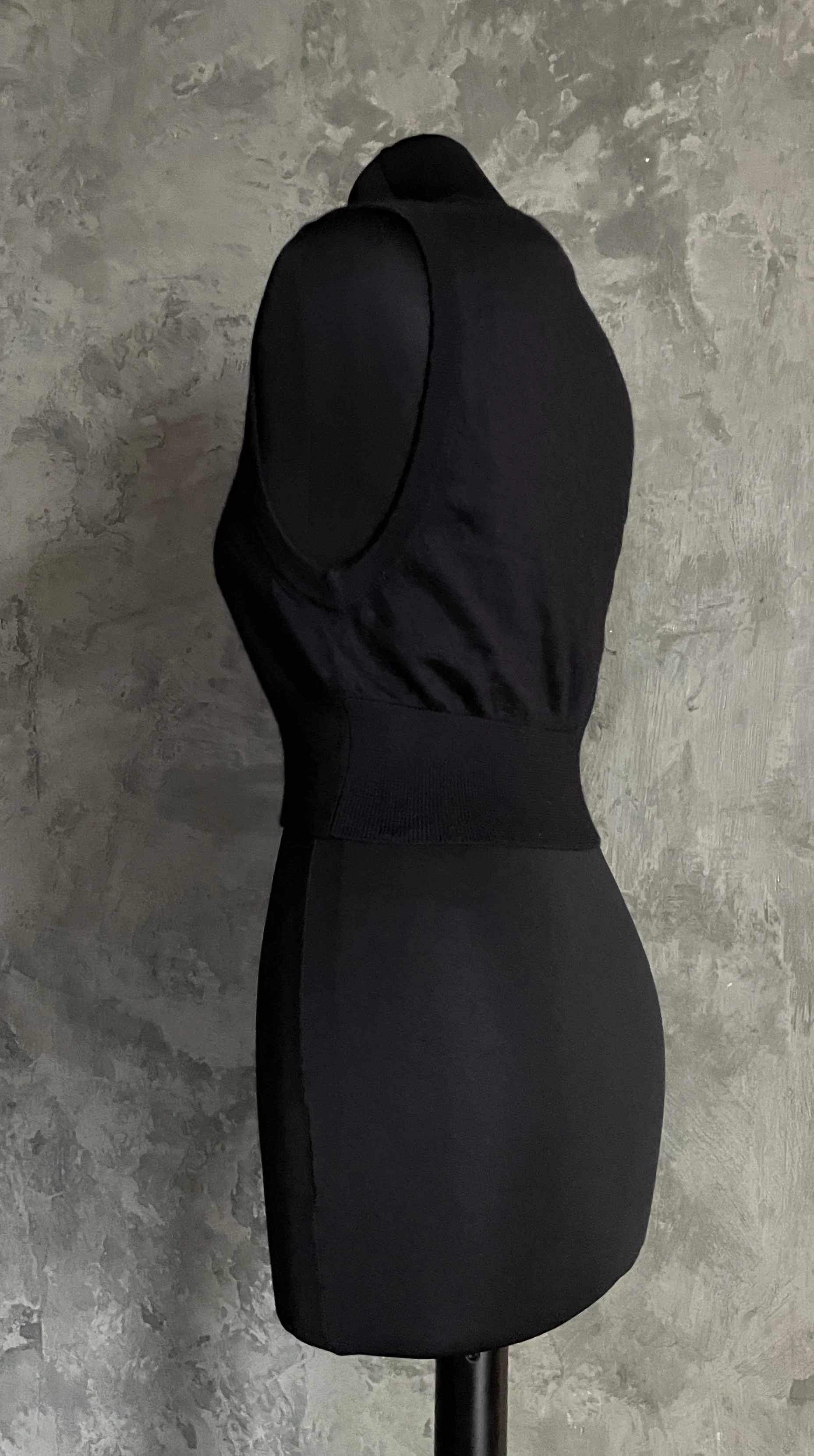 Dolce & Gabbana Knitwear Sleeveless Top — Mia Luxury Vintage