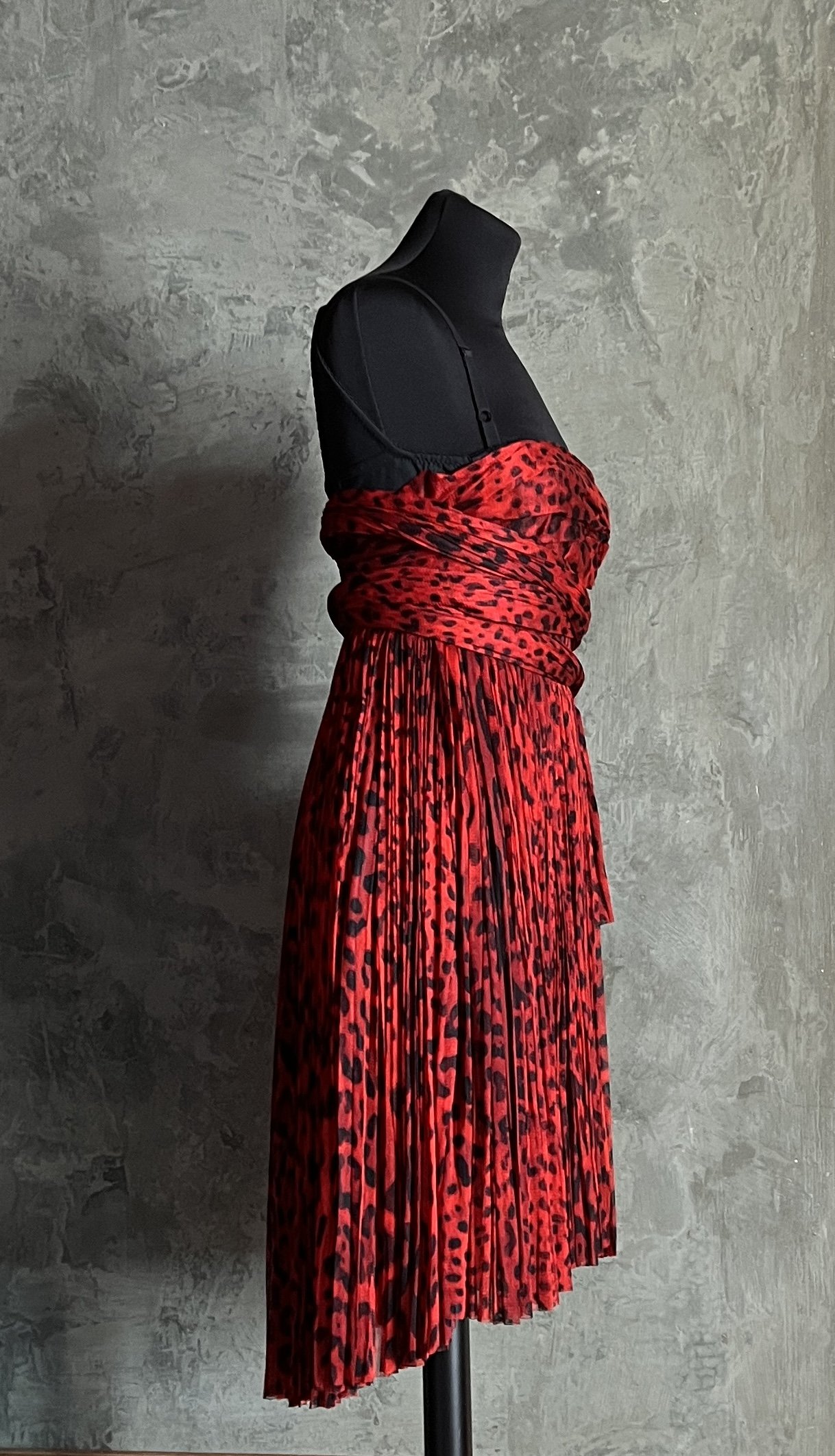 Dolce & Gabbana SS 2010 Runway Leopard Print Dress