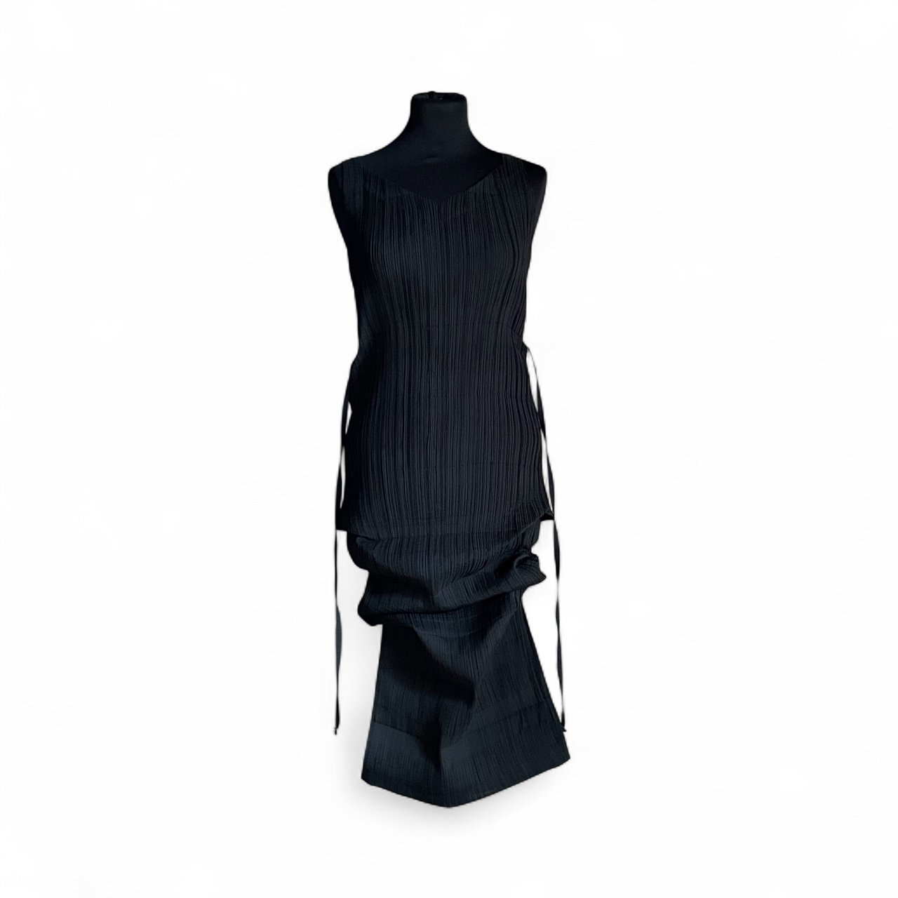 ISSEY MIYAKE FETE ノースリーブ Issey Miyake Fête Pleated Dress — Mia Luxury Vintage