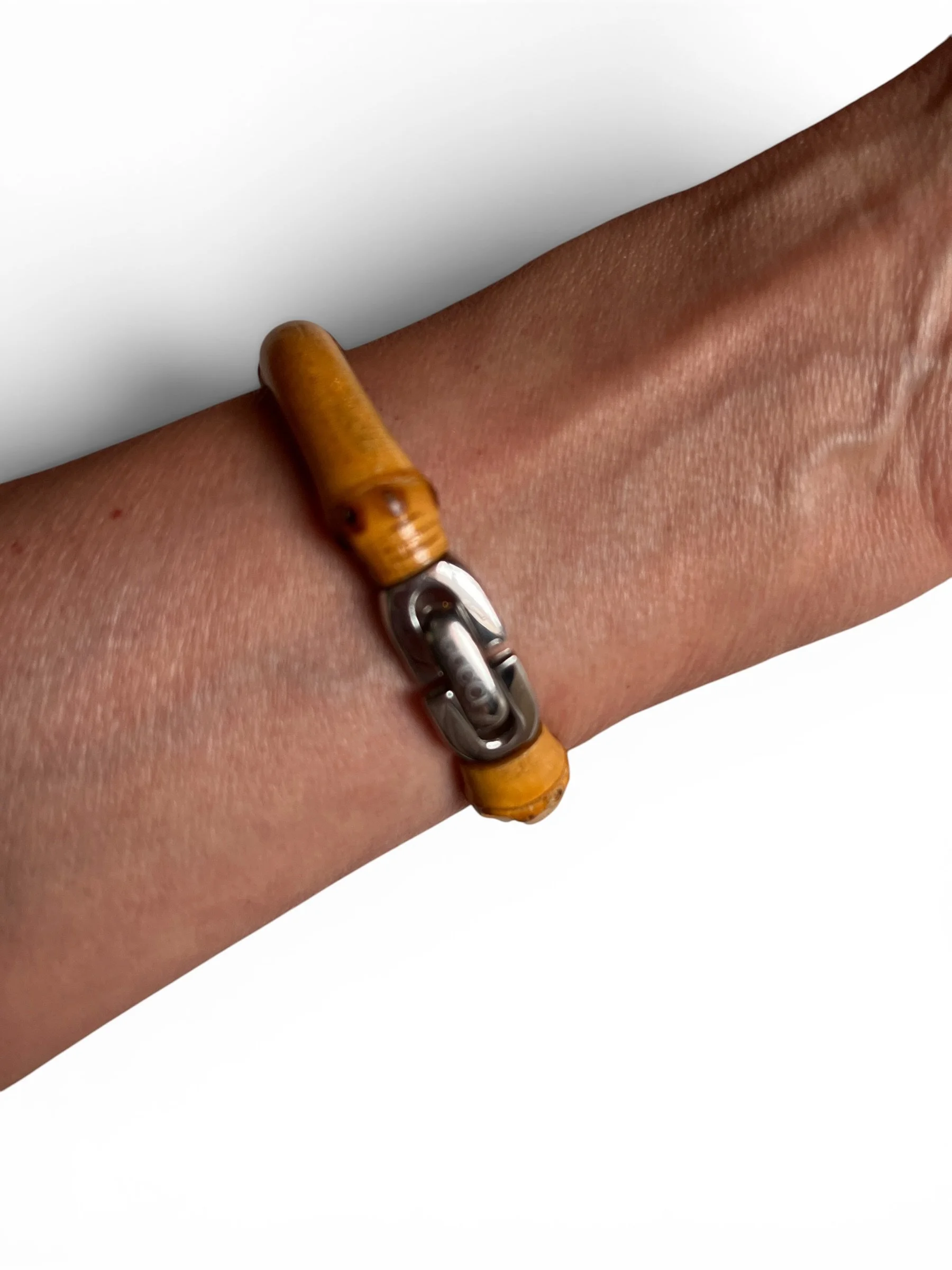 Guccibamboowatch15.jpg