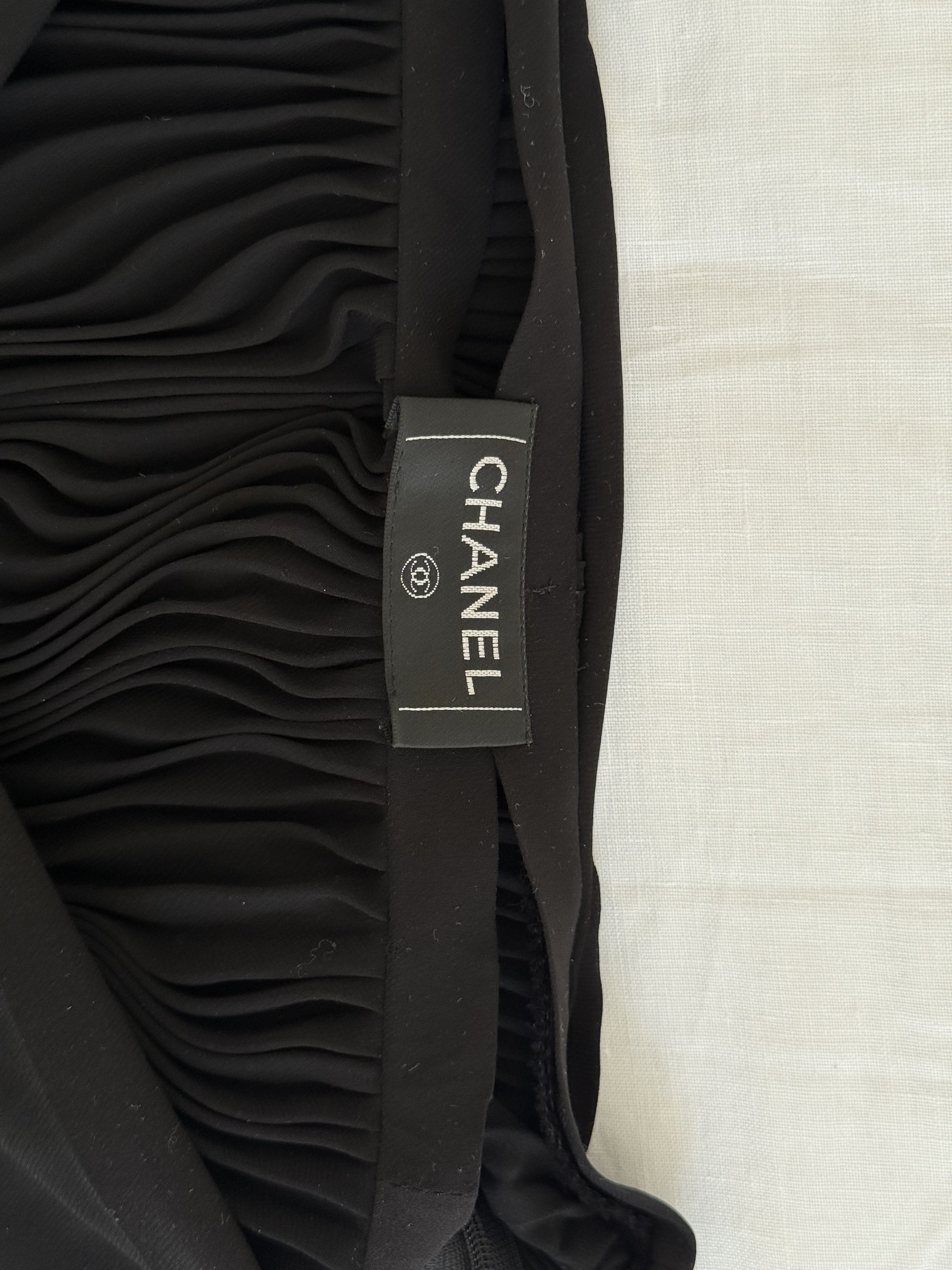 Chanel F/W 2000 Pleated Cutaway Skirt