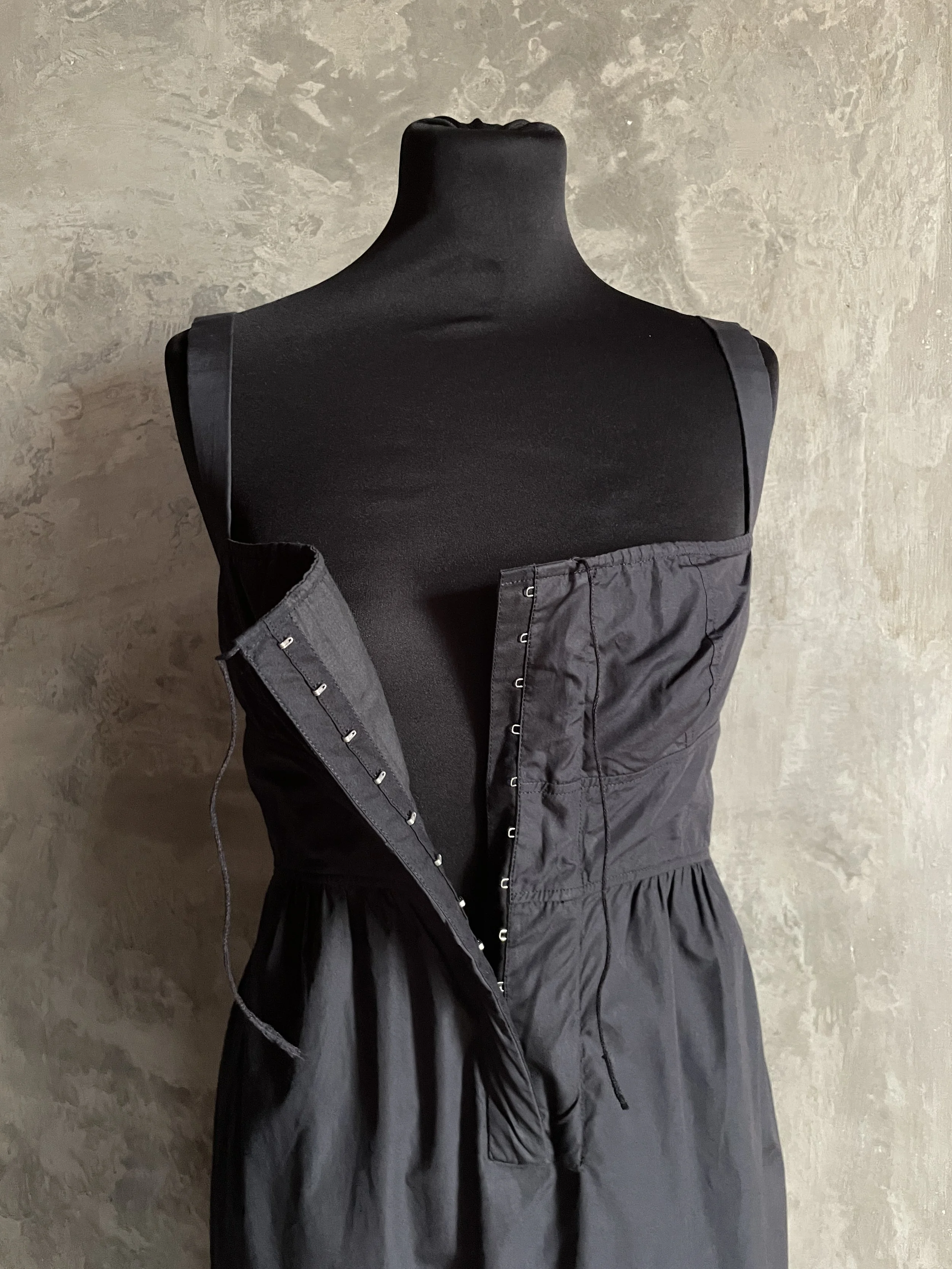 JilSanderdresshook8.JPG