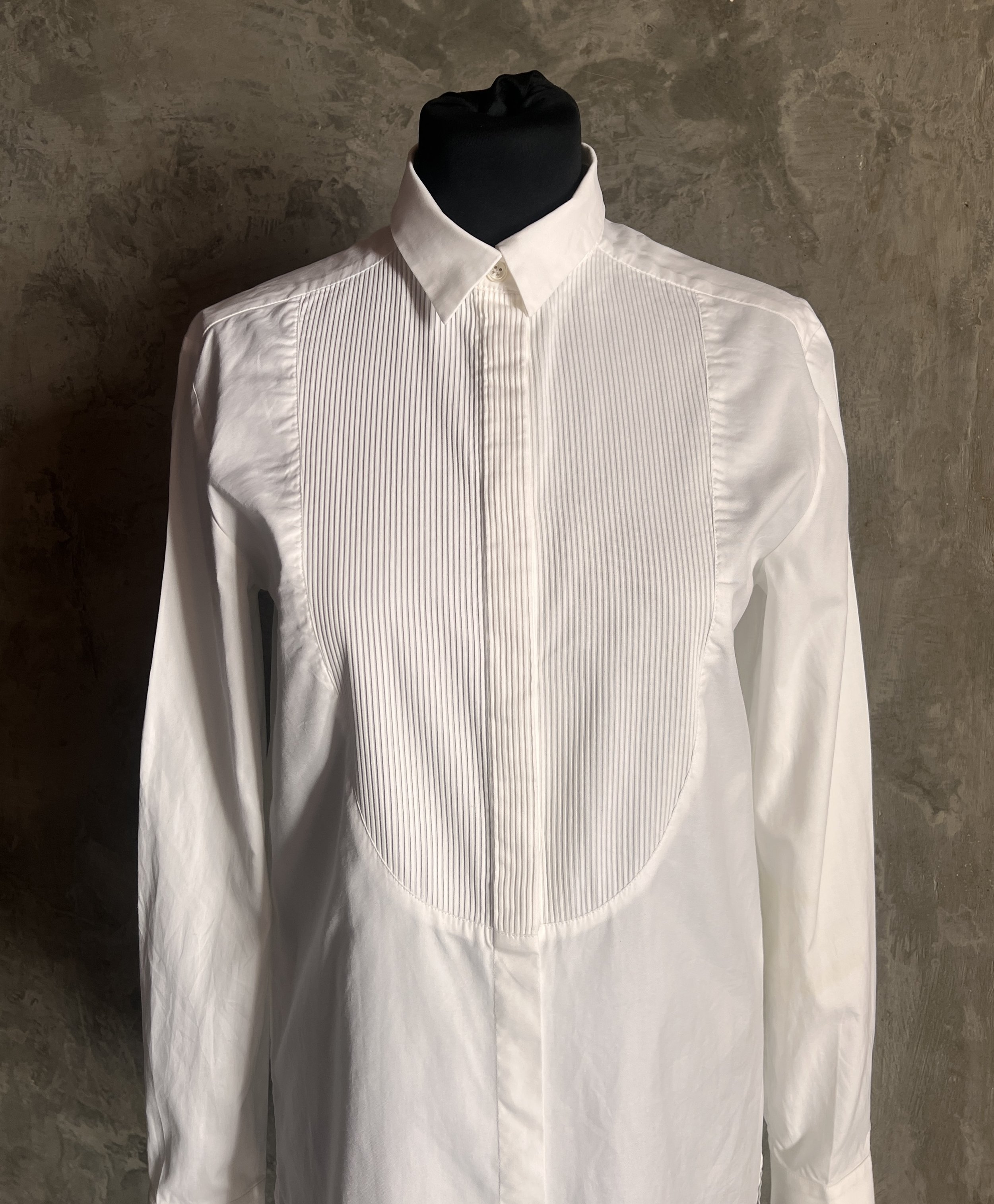 Raciltuxedoshirt5.jpg