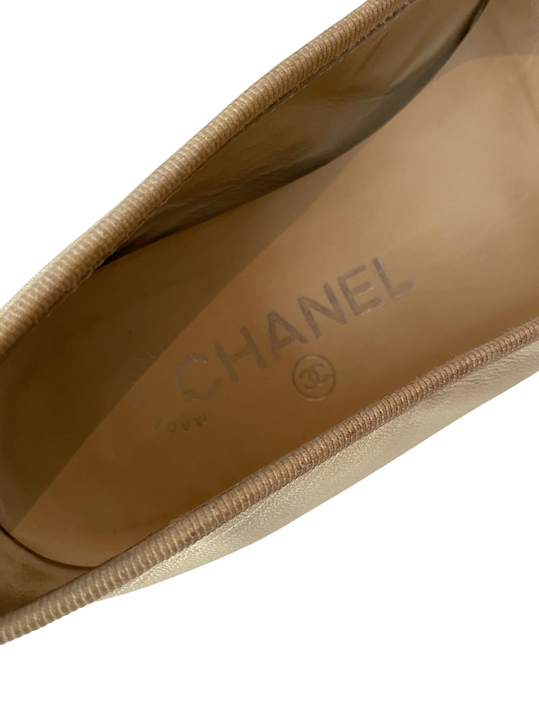 Chanel Bi-color Beige Ballet Flats.5.JPG