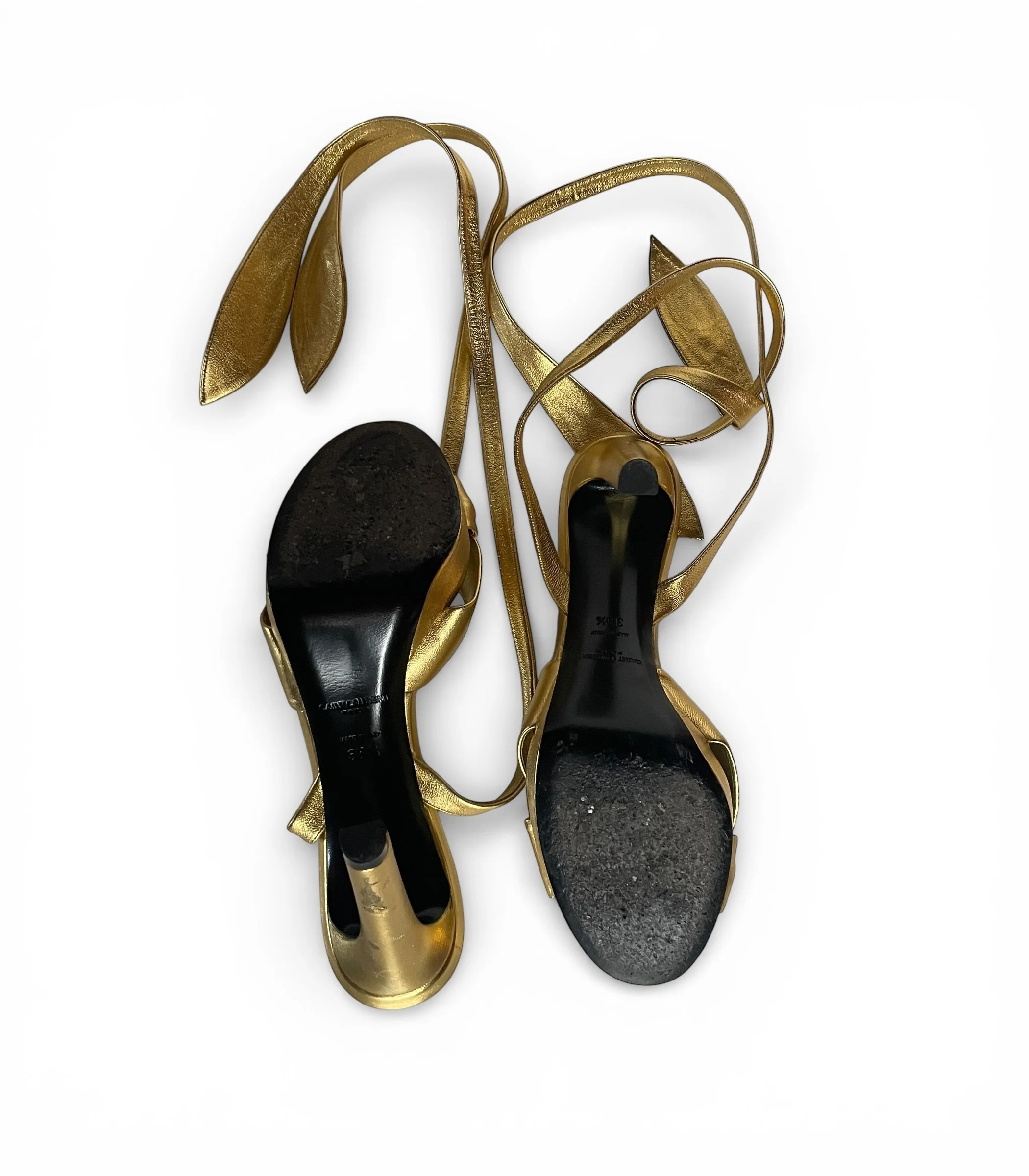 SaintLaurentgoldpumps18.jpg