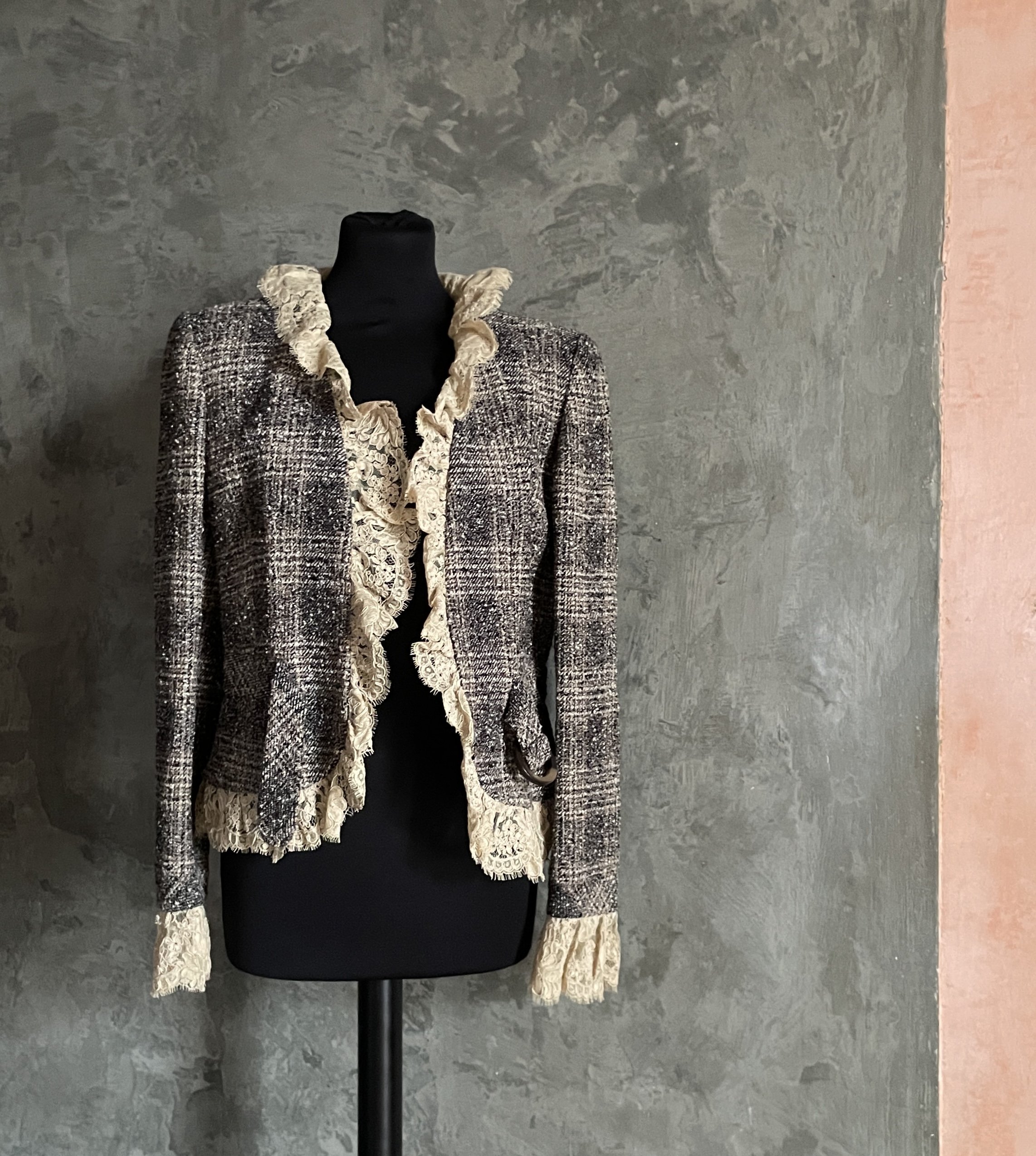 ValentinoTweed&Lace3.jpg