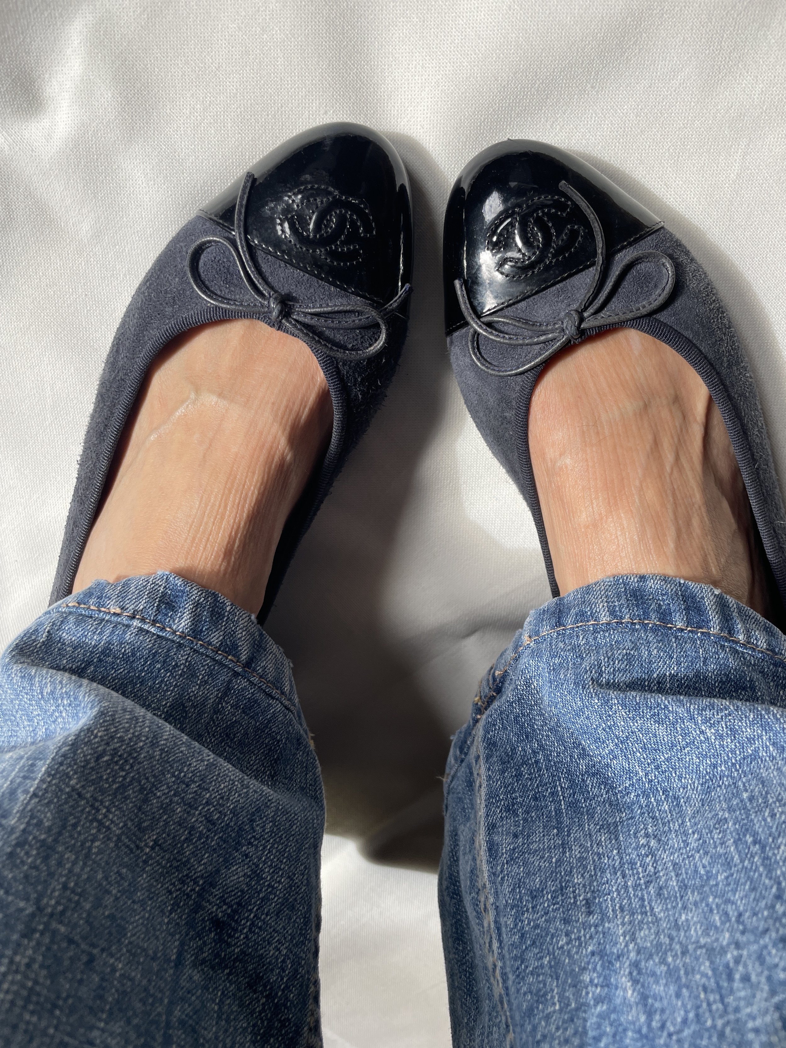Chanel Blue Ballet Flats in Suede and Patent leather